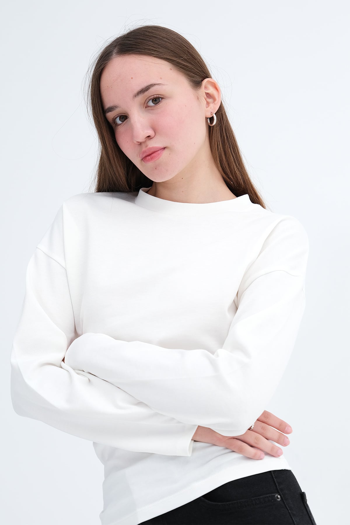 Ecru_Ruched-Long-Sleeve-T-shirt-addax