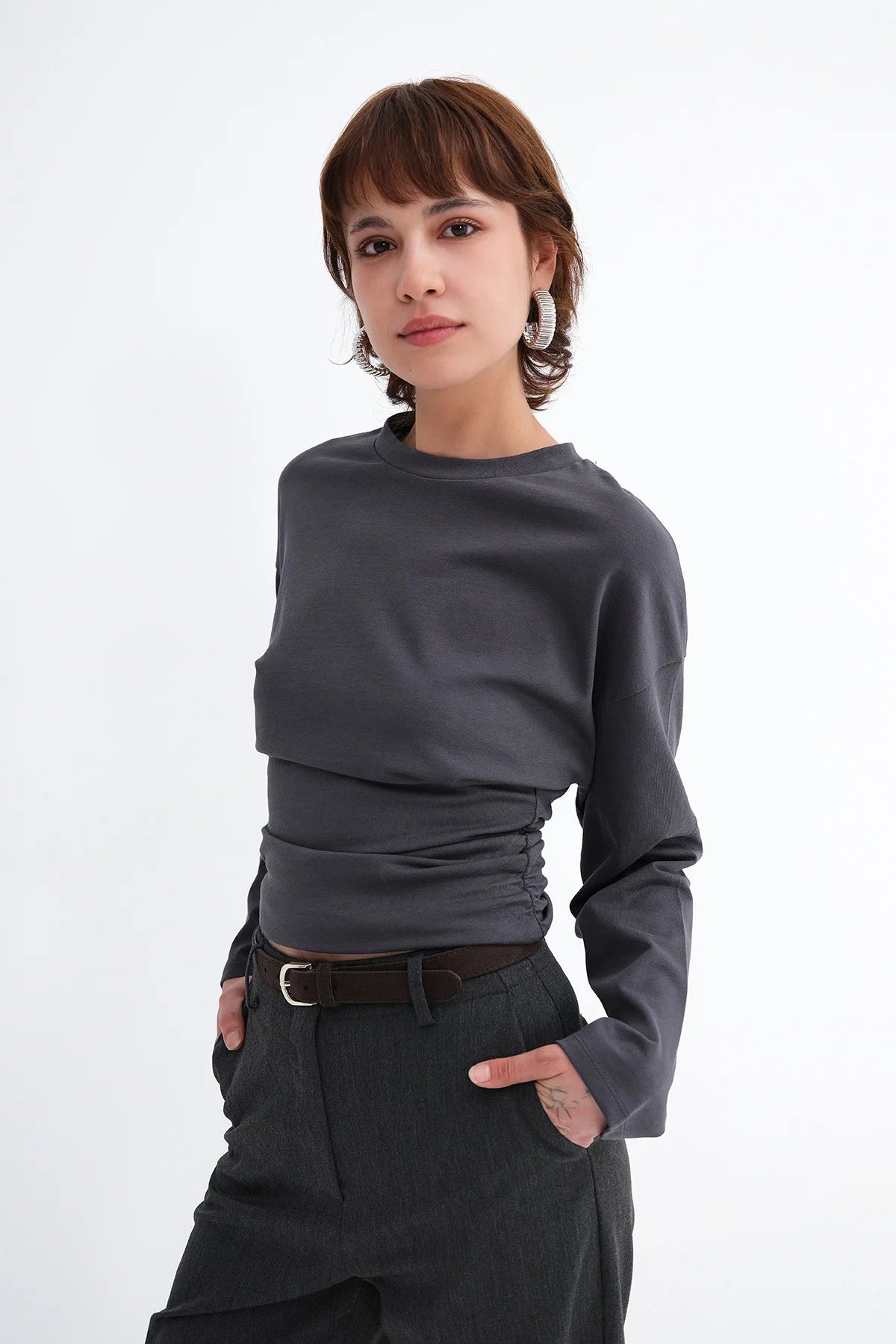 L.Charcoal_Ruched-Long-Sleeve-T-shirt-addax