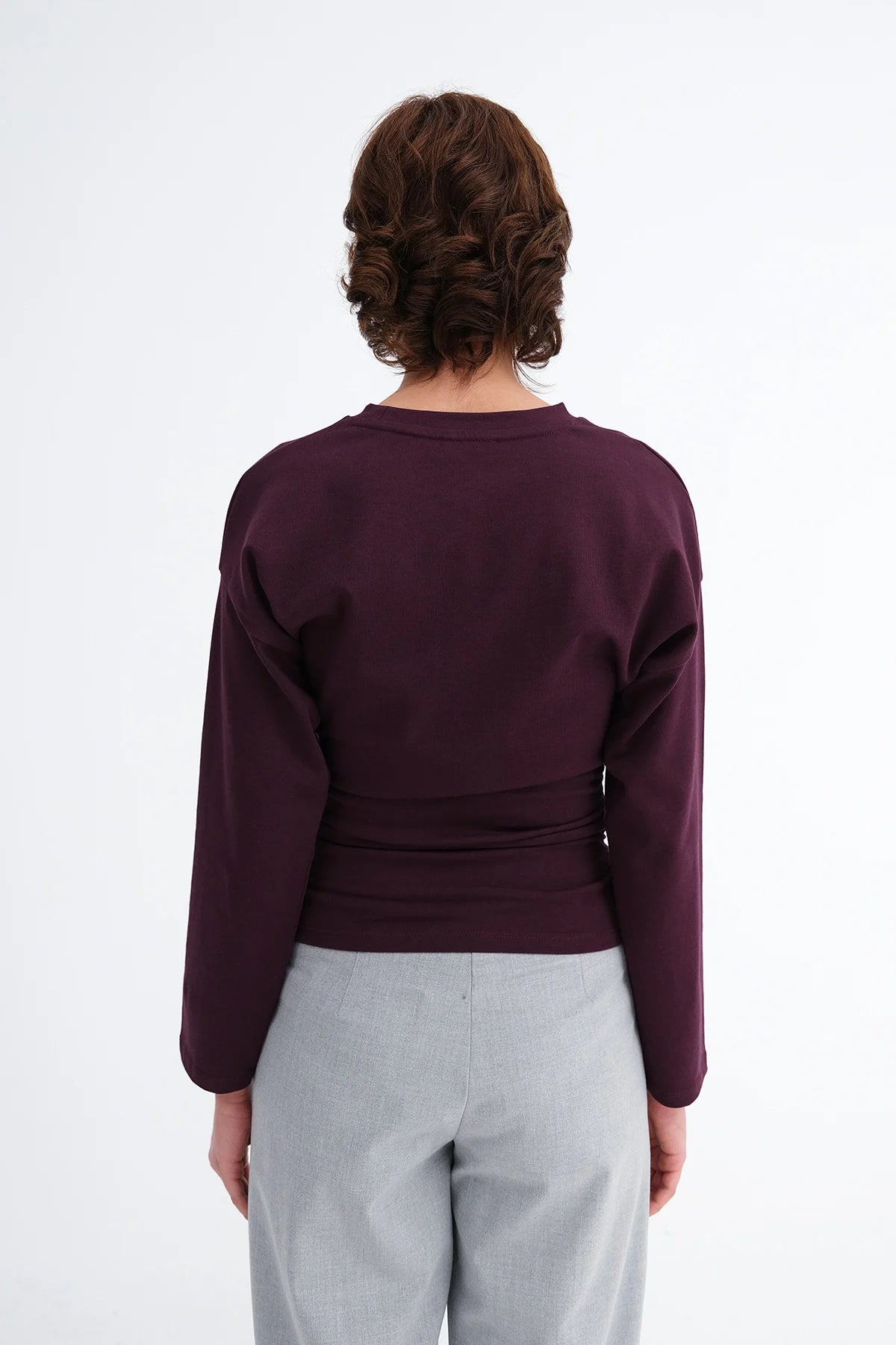 Gardenia_Ruched-Long-Sleeve-T-shirt-addax