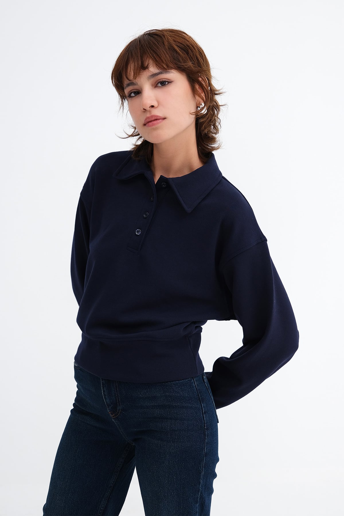Dark-Night-Blue_Button-Neck-Sweatshirt-addax
