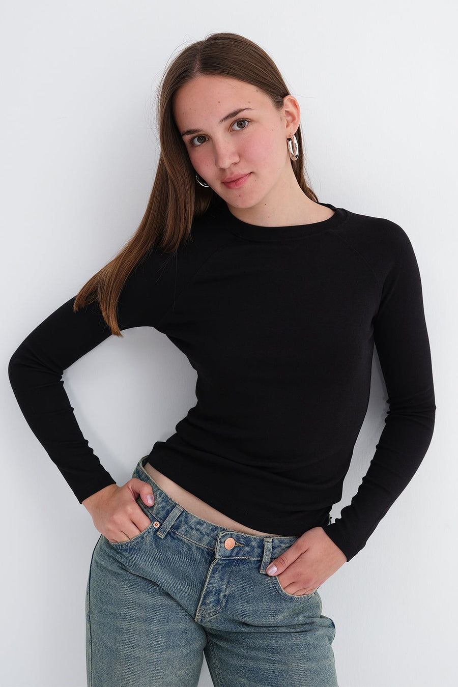 Black_Ribbed-Balloon-Trousers-addax