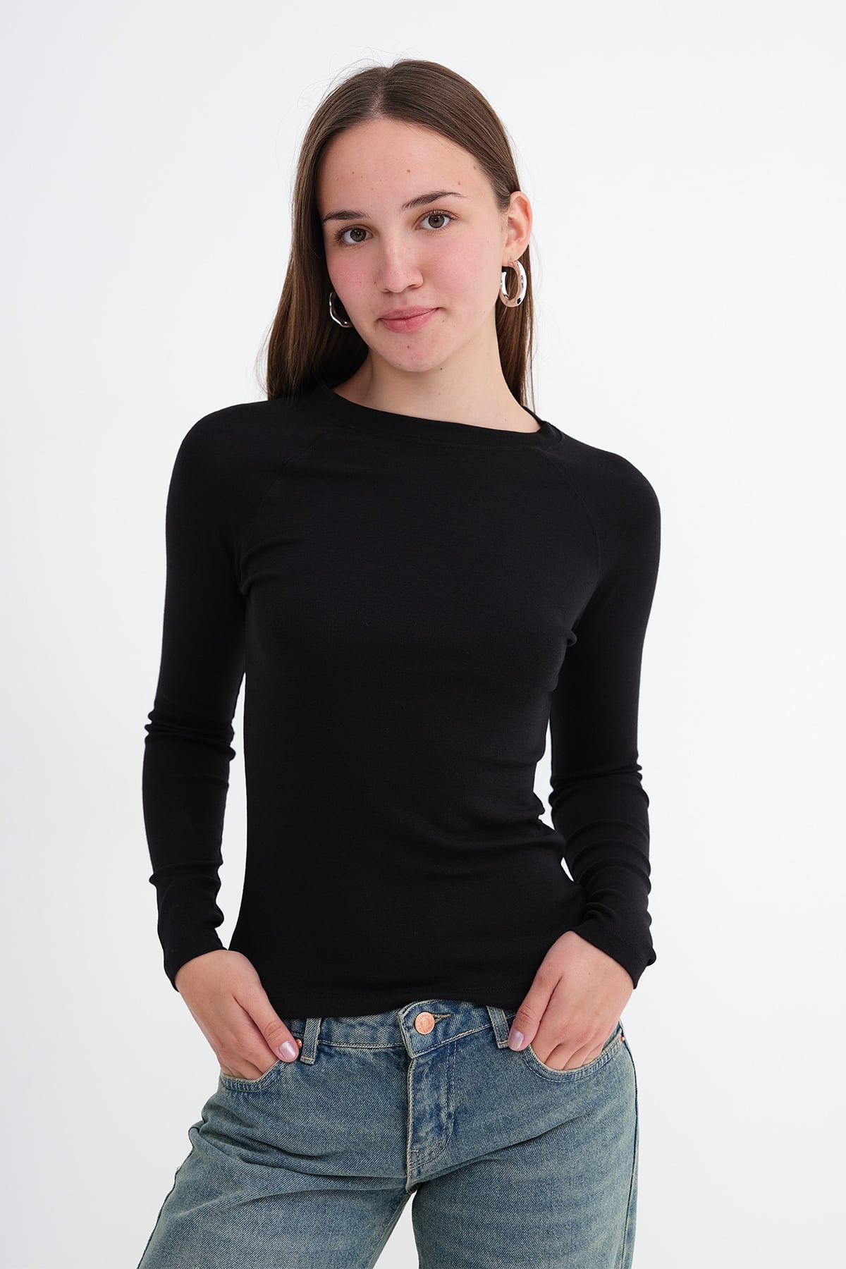 Black_Ribbed-Balloon-Trousers-addax