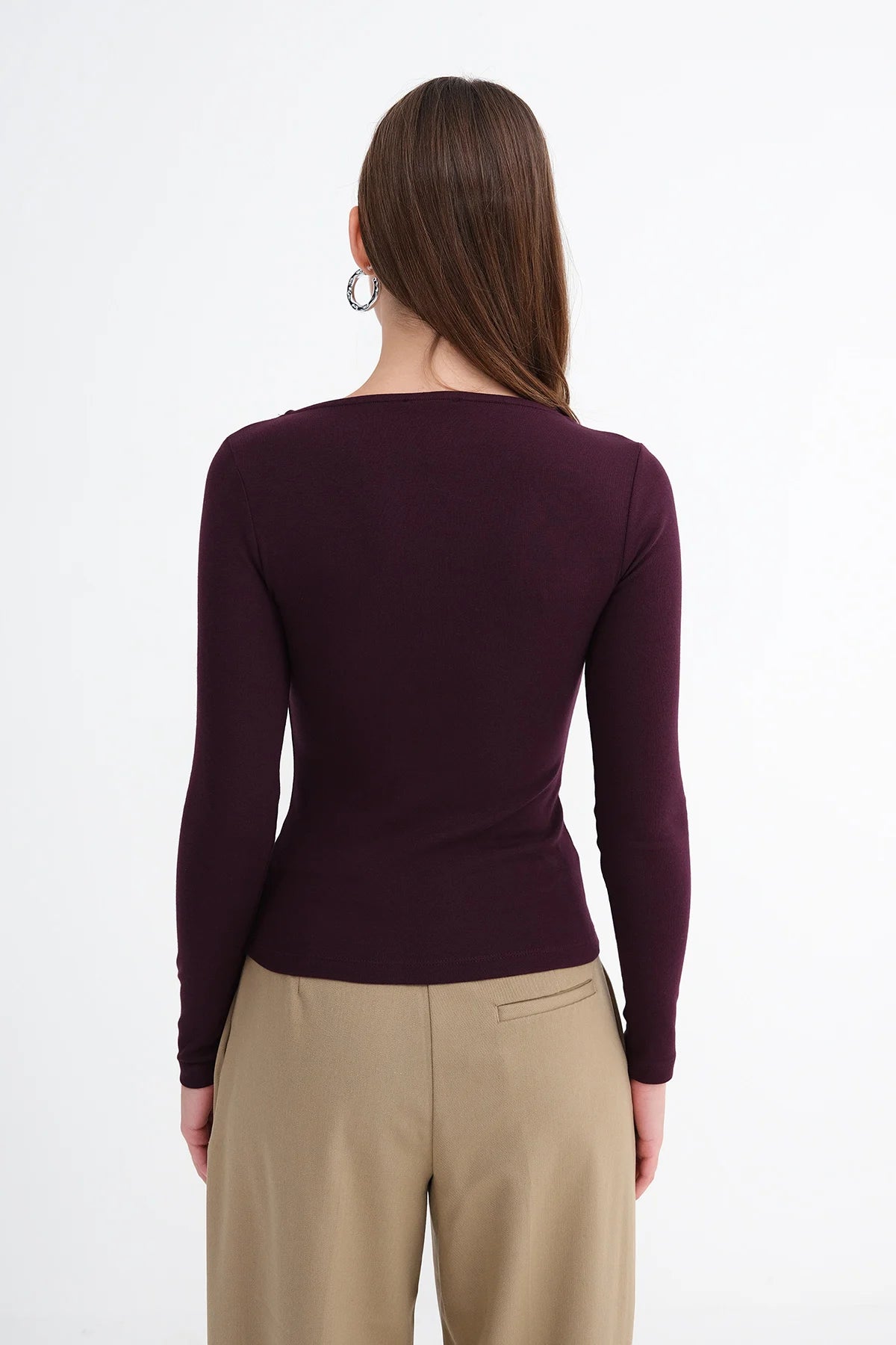 Gardenia_Modal-Blouse-with-Lace- Collar-addax