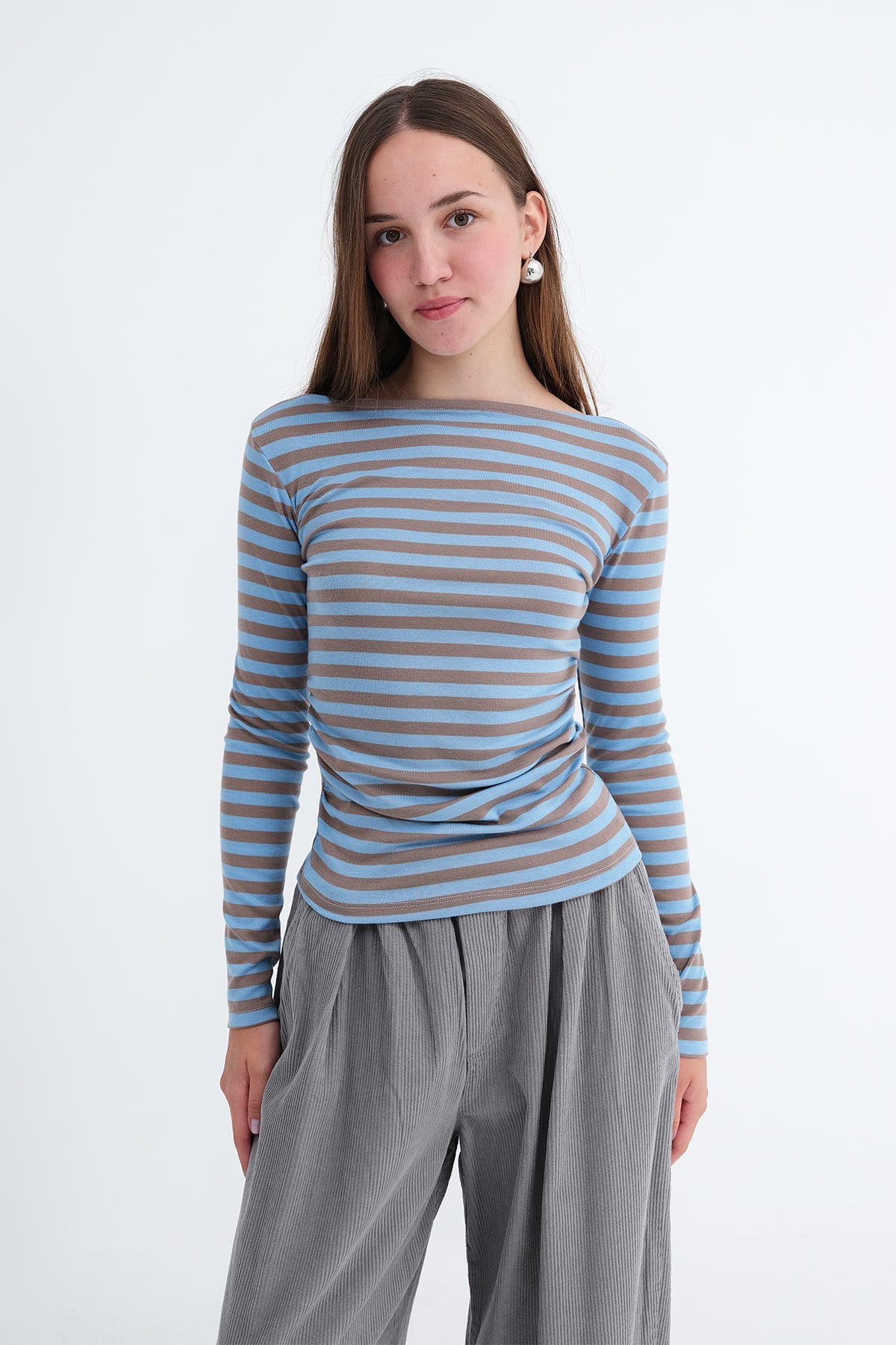 Blue-Brown_Boat-Neck-Striped-Blouse-addax
