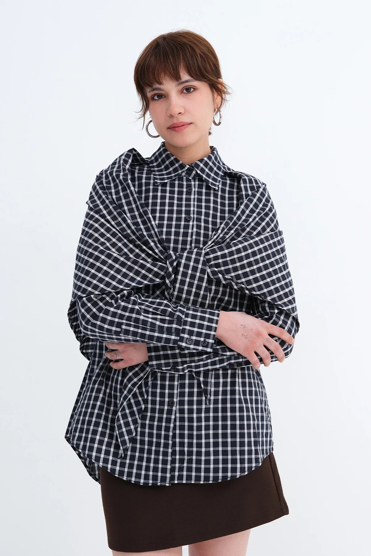 Dark-Night-Blue_Scarf-Detail-Checked-Shirt-addax