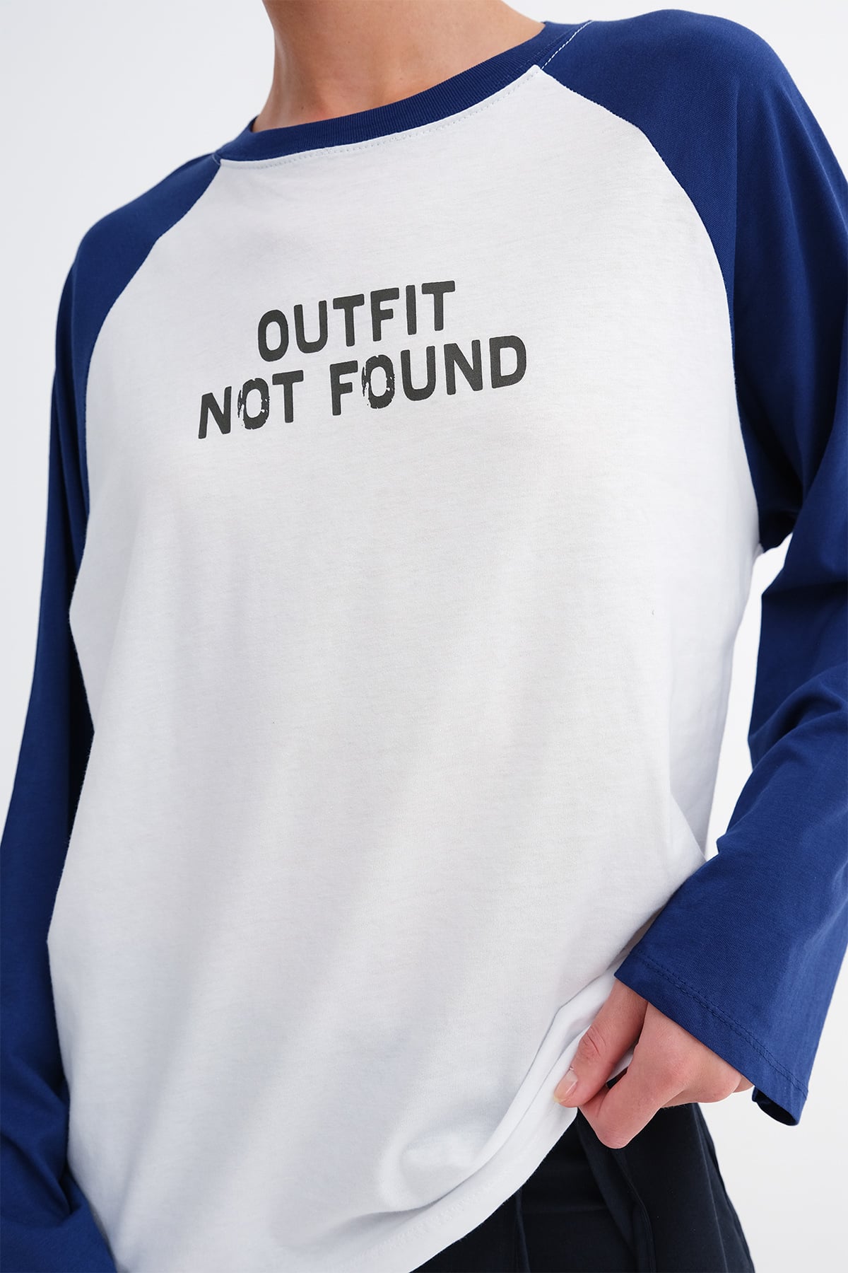 Royal-Blue---White_Printed-Long-Sleeve-T-Shirt-addax