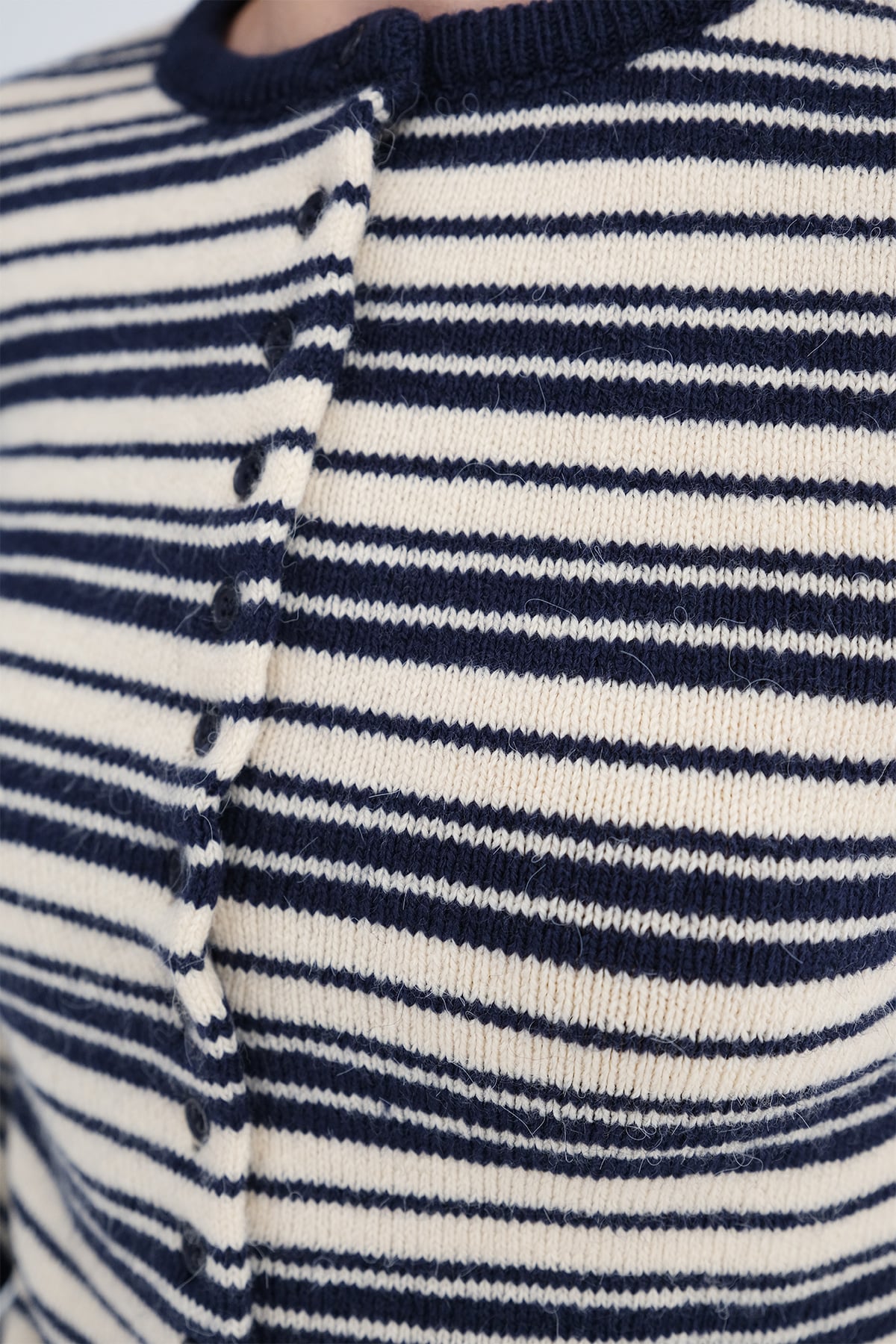Night-Blue---Ecru_Striped-Knit-Cardigan-addax
