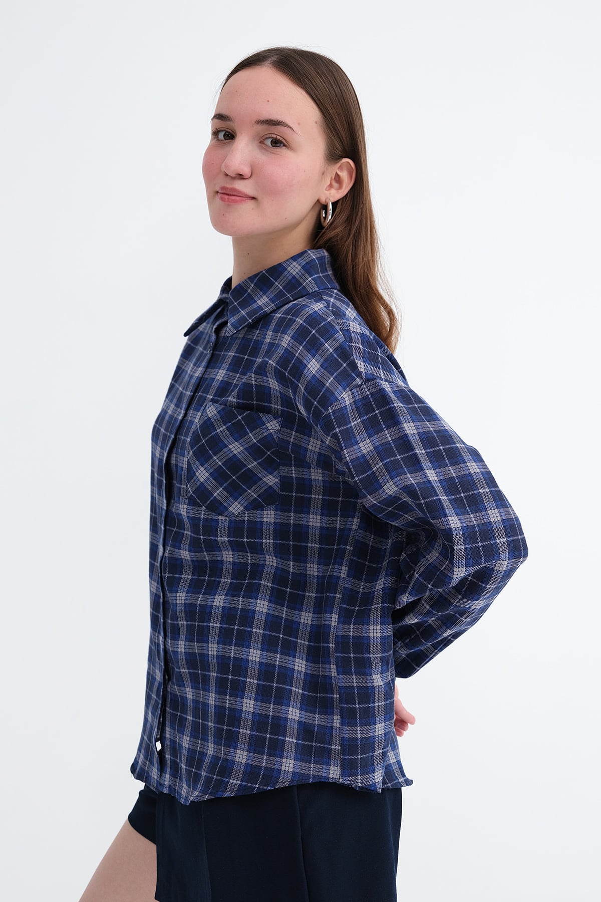Dark-Night-Blue_Checkered-Shirt-addax