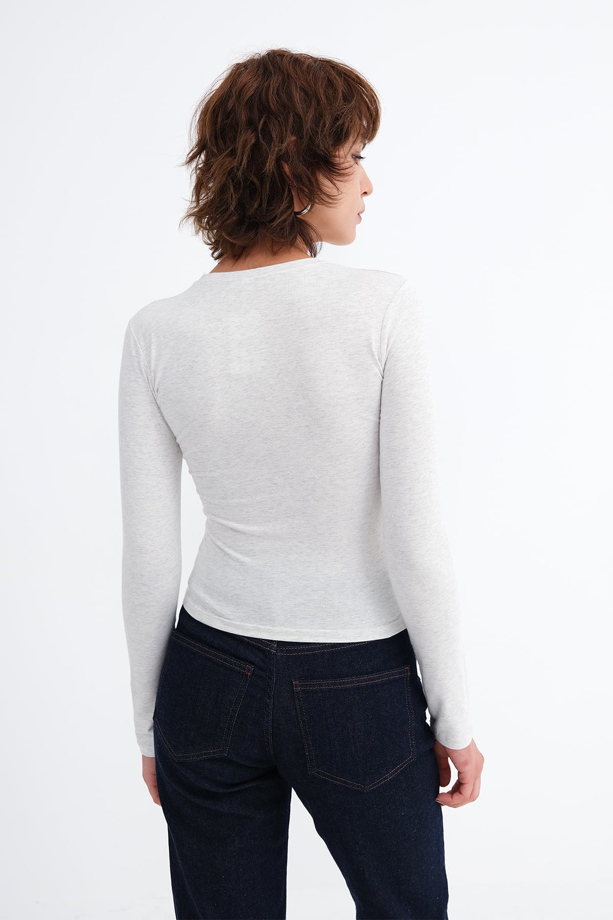 Snow-Melange_Star-Detail-T-Shirt-addax