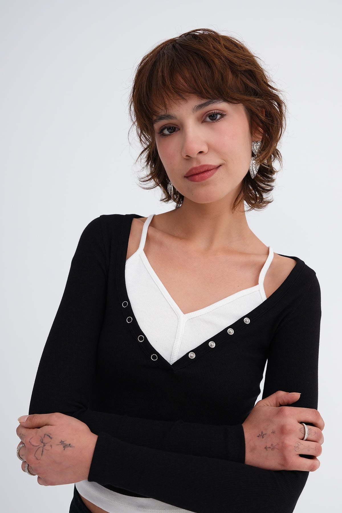 Black_Tank-Top-Detail-Ribbed-Blouse-addax
