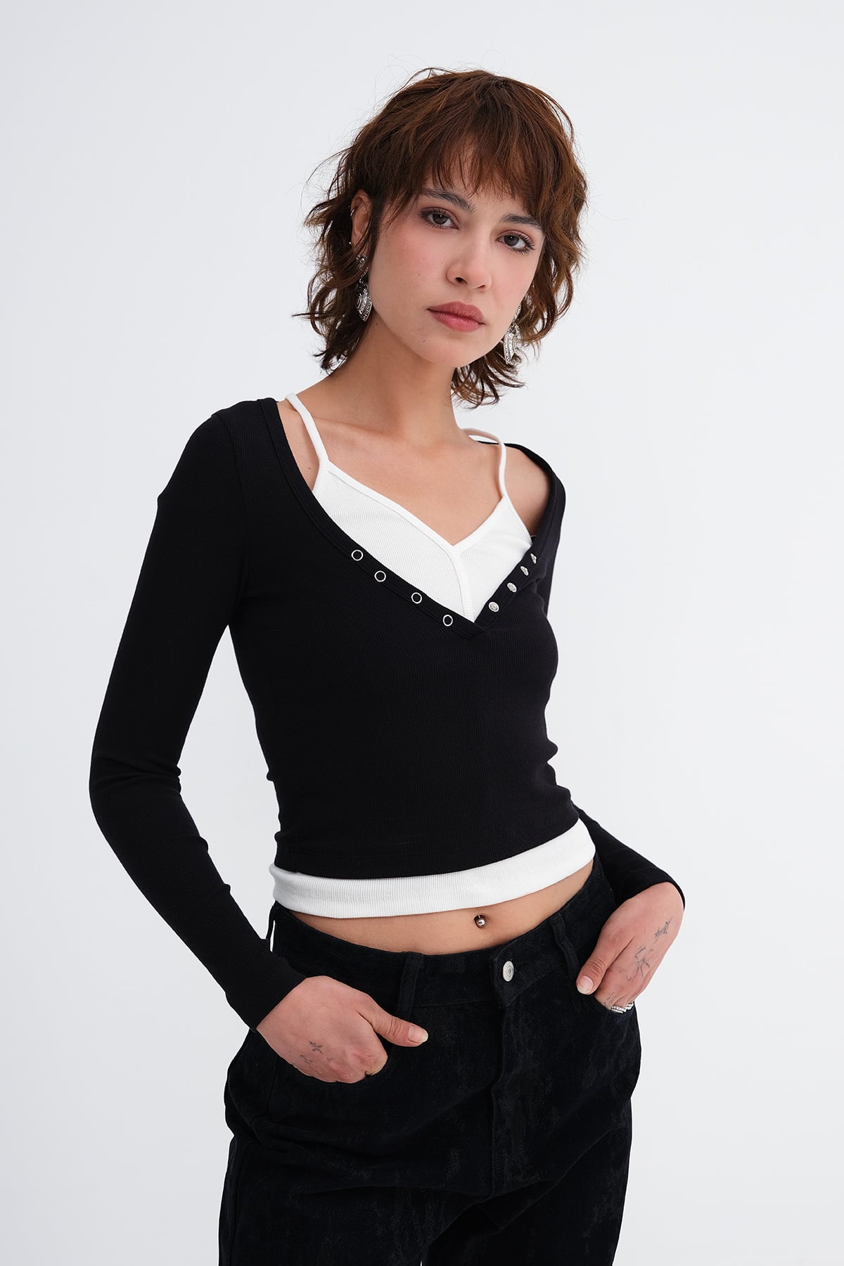 Black_Tank-Top-Detail-Ribbed-Blouse-addax