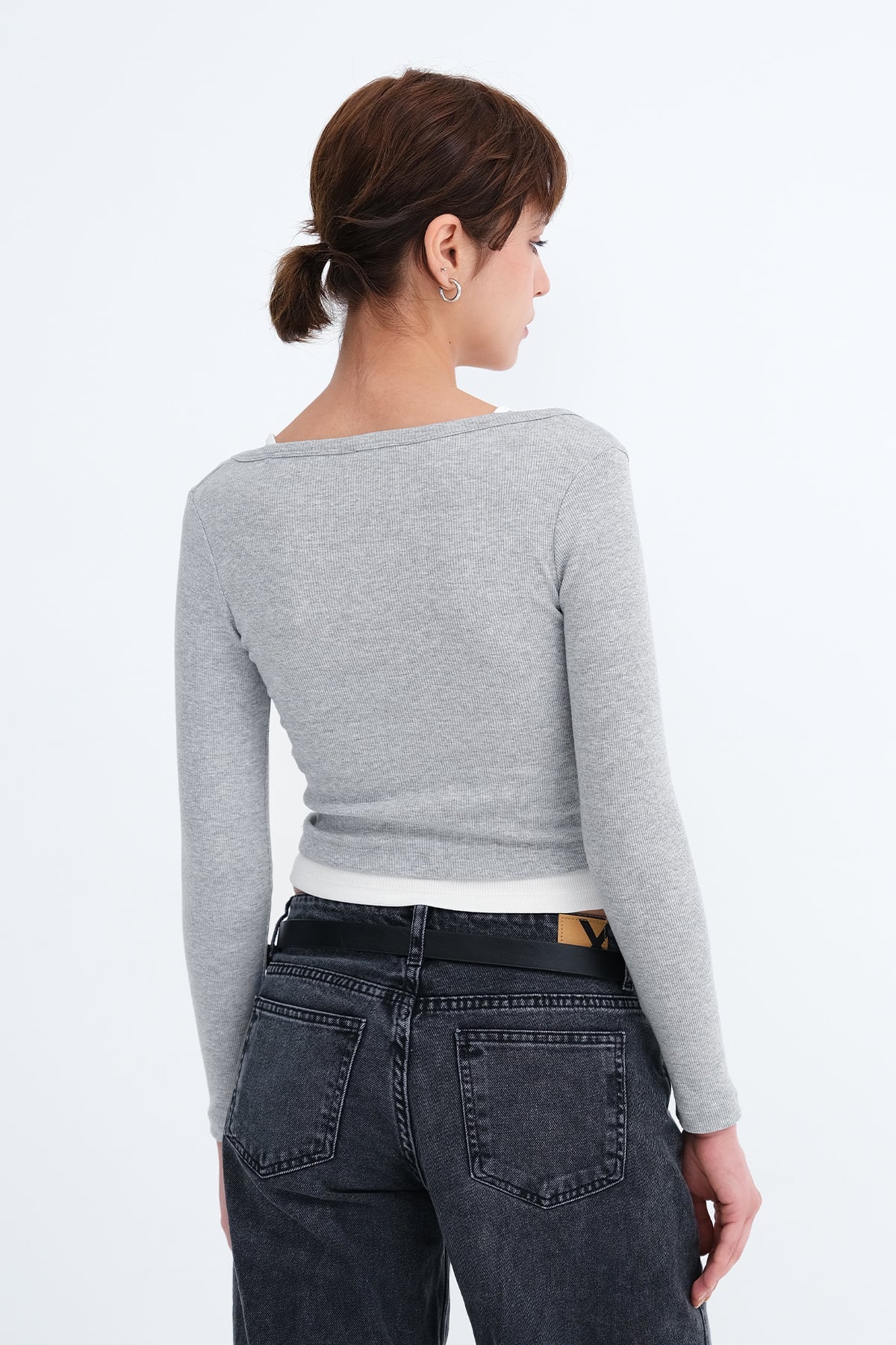 Snow-Melange_Tank-Top-Detail-Ribbed-Blouse-addax