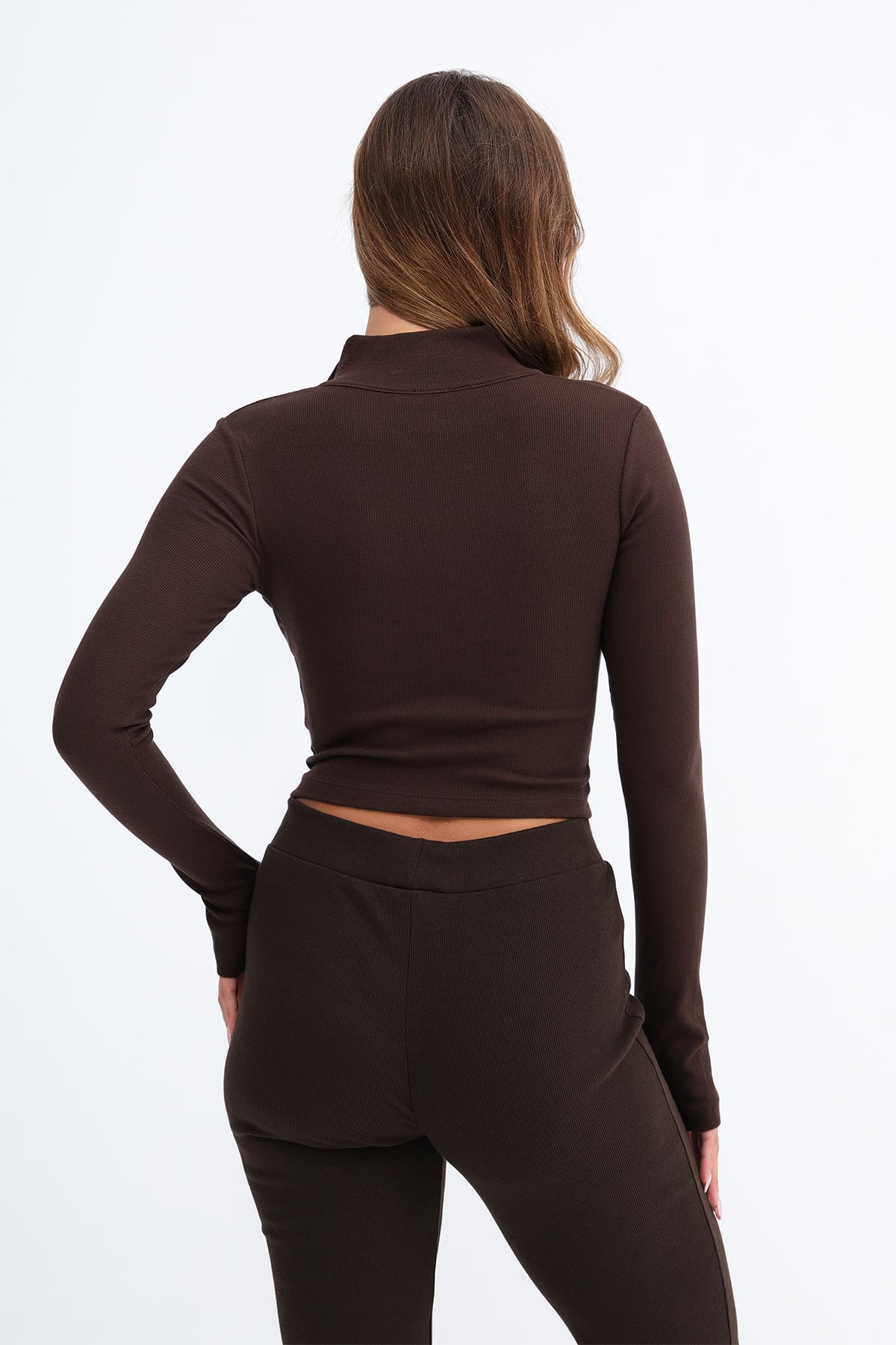 Bitter-Coffee_Long-Sleeve-Zip-Up-Blouse-addax