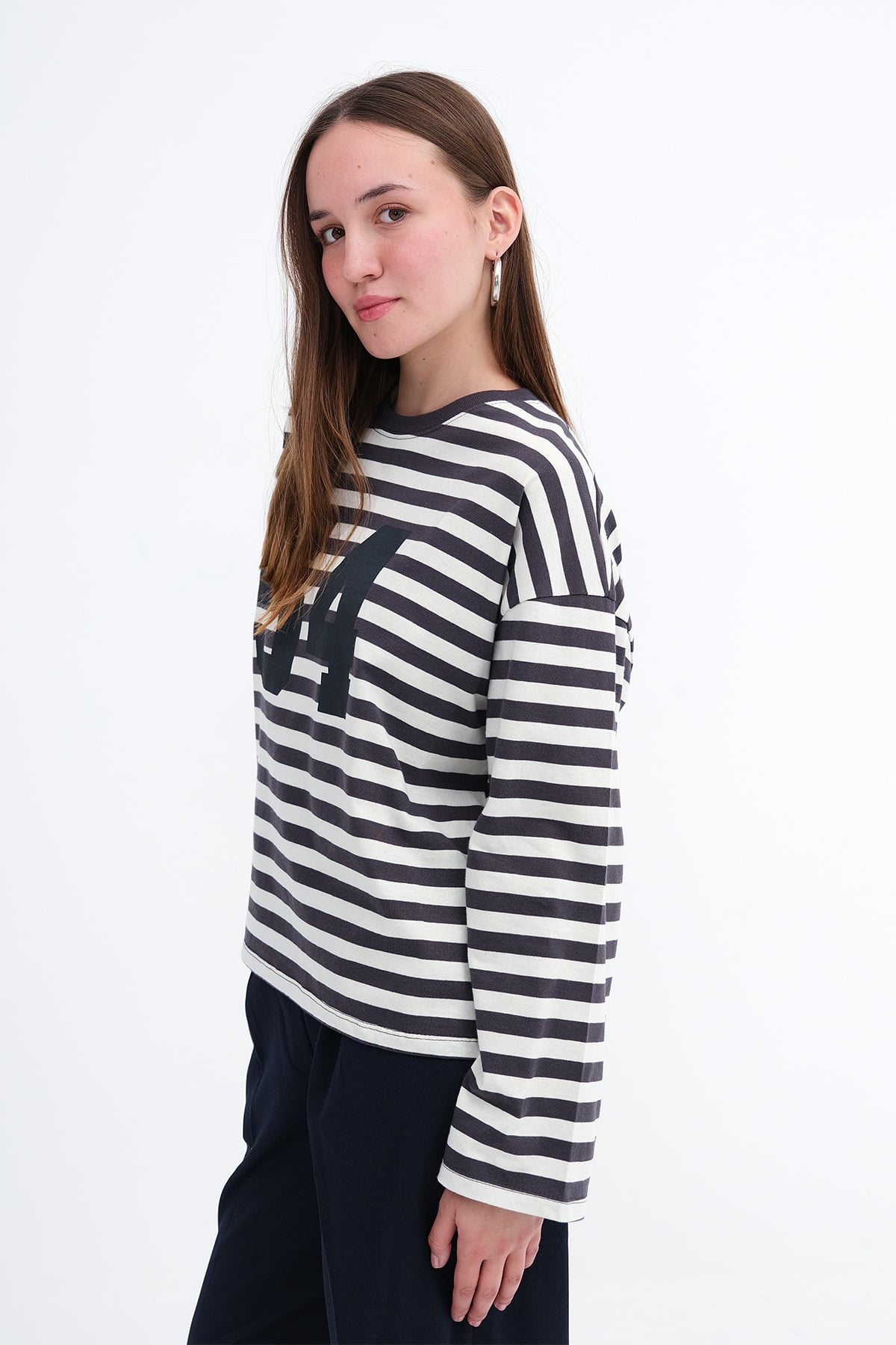 Charcoal---Ecru_Striped-Long-Sleeve-T-shirt-addax