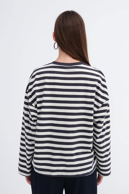 Charcoal---Ecru_Striped-Long-Sleeve-T-shirt-addax