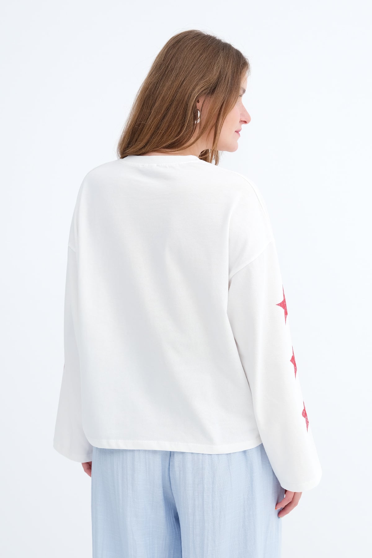 Ecru_Printed-Long-Sleeve-T-shirt-addax