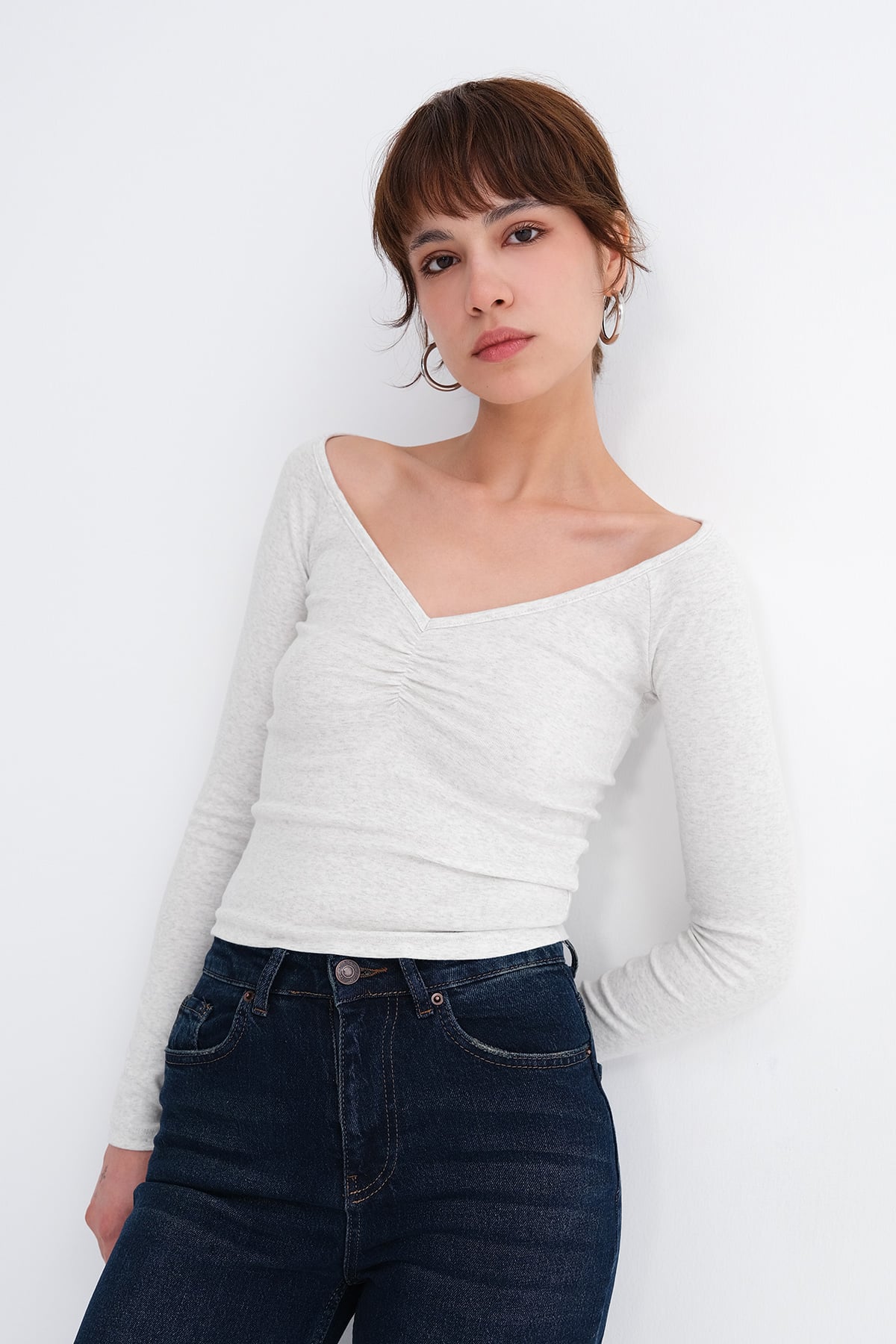 Snow-Melange_V-Neck-Blouse-addax