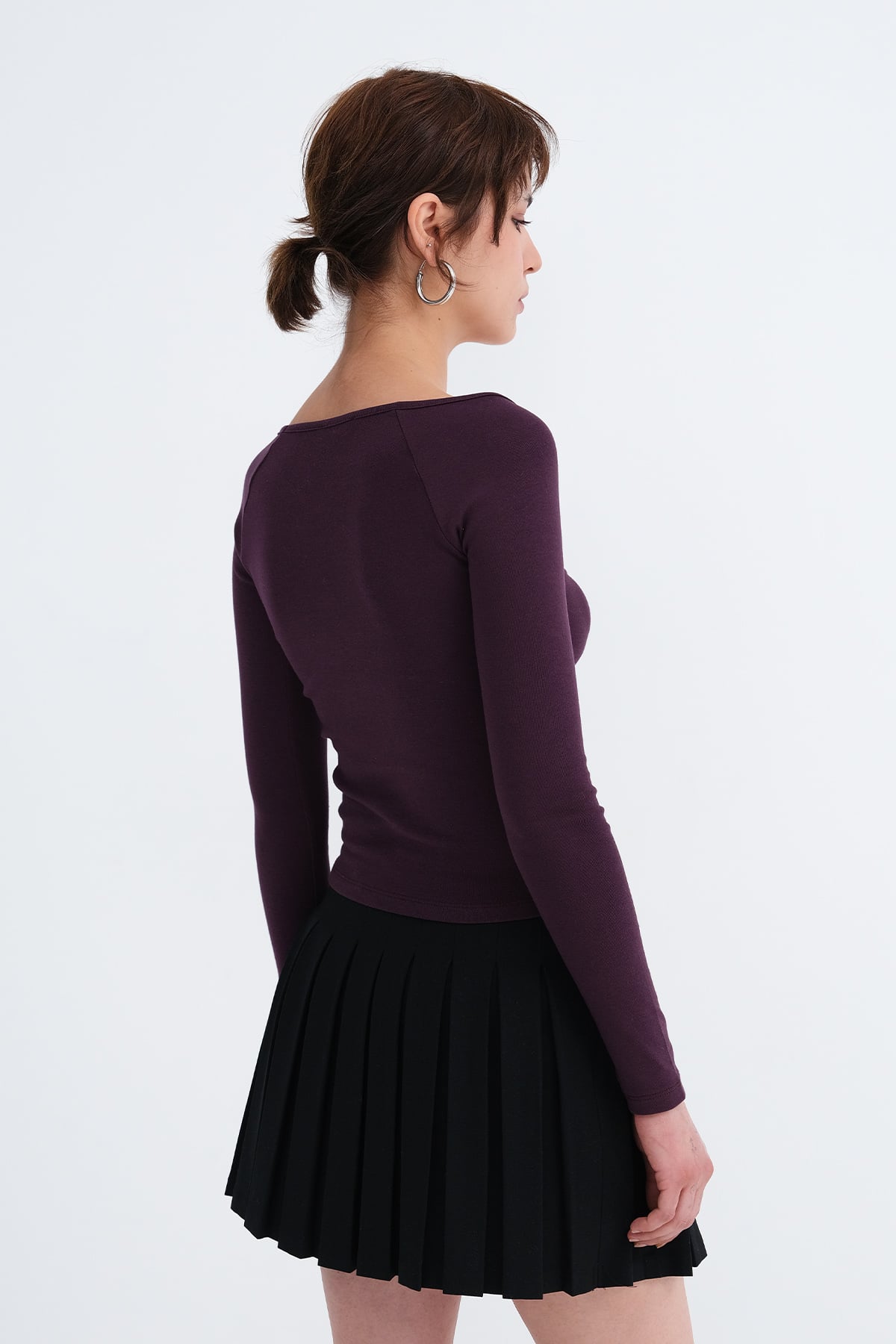 Gardenia_V-Neck-Blouse-addax