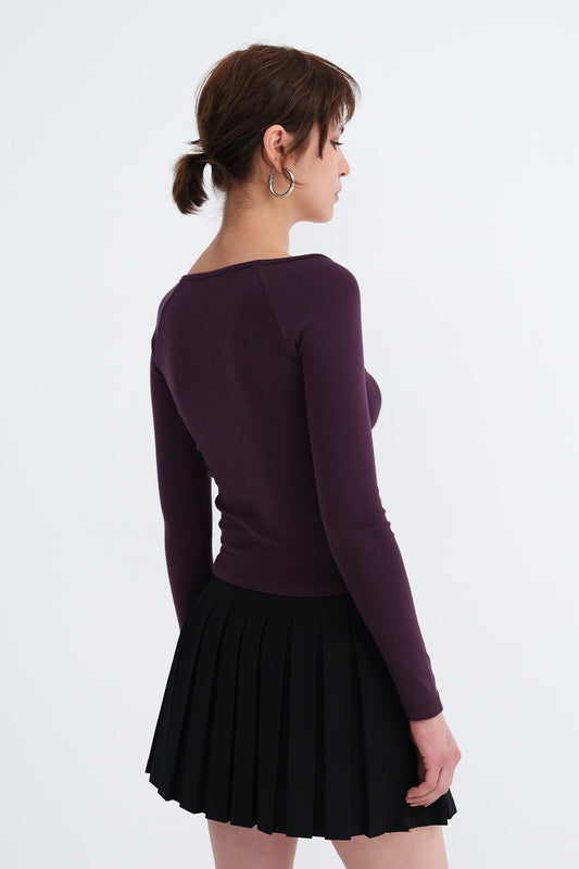 Gardenia_V-Neck-Blouse-addax