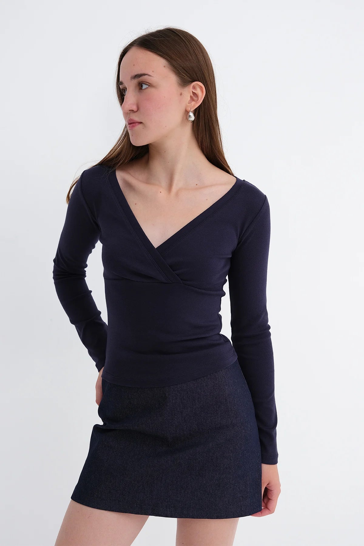 Night-Blue_V-Neck-Long-Sleeve-Blouse_addax