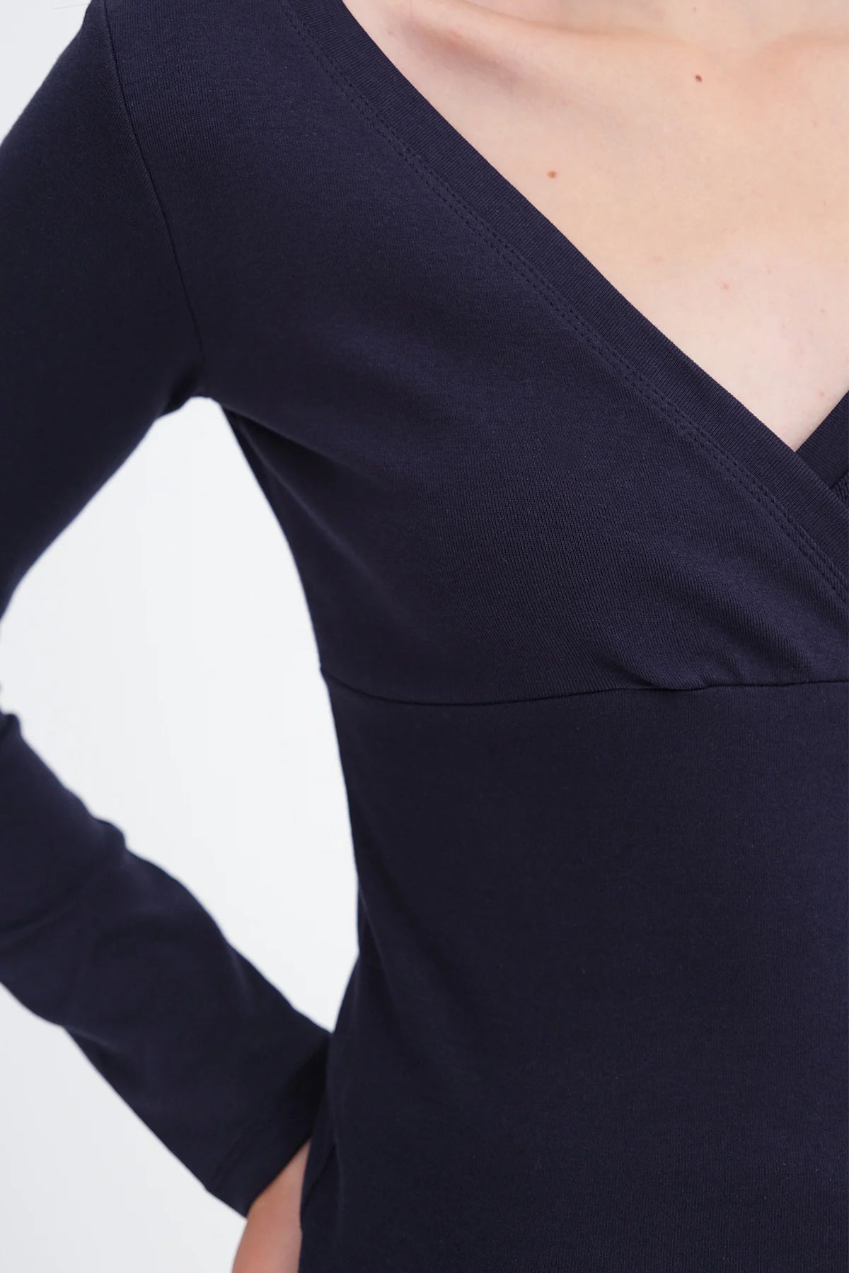 Night-Blue_V-Neck-Long-Sleeve-Blouse_addax