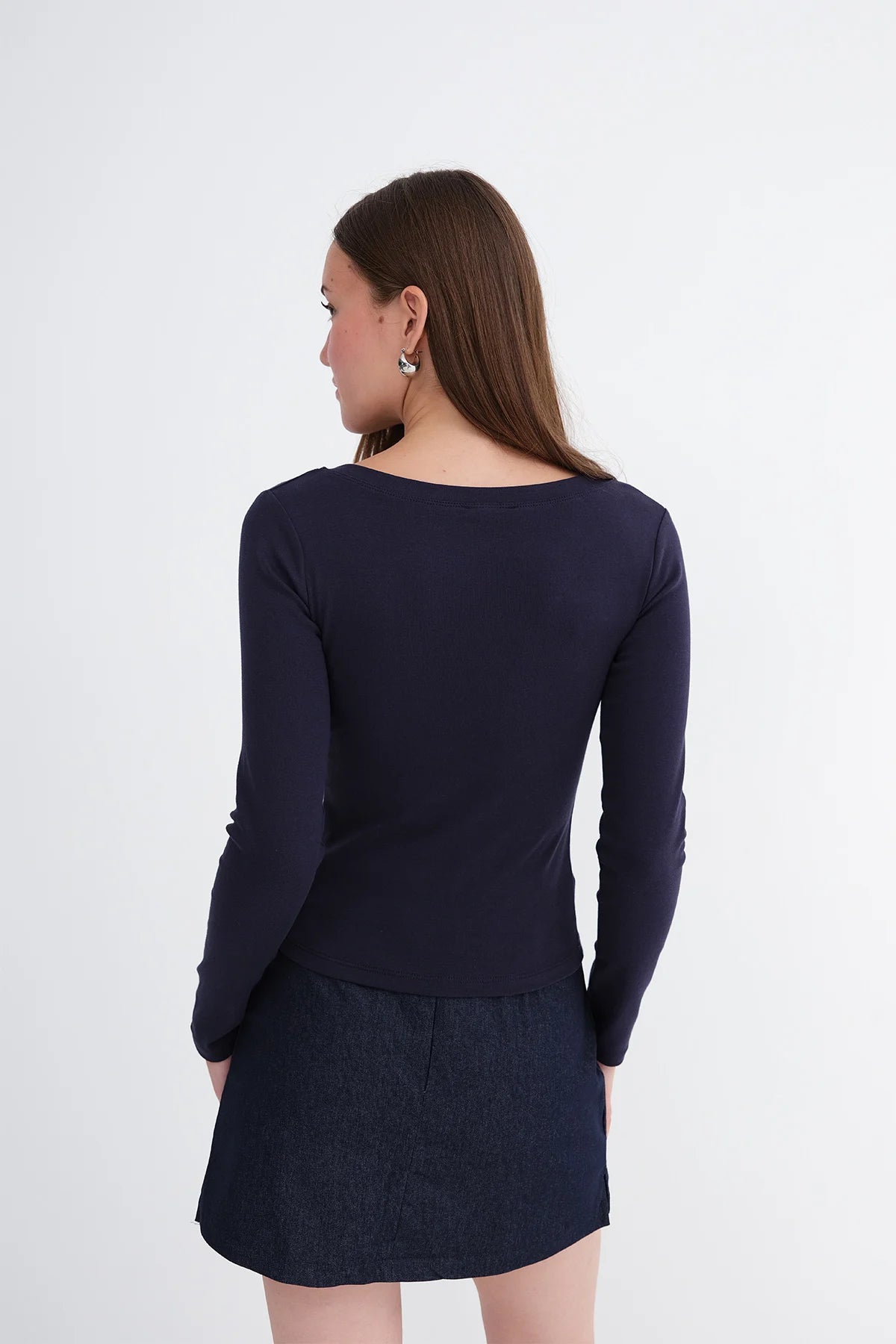 Night-Blue_V-Neck-Long-Sleeve-Blouse_addax