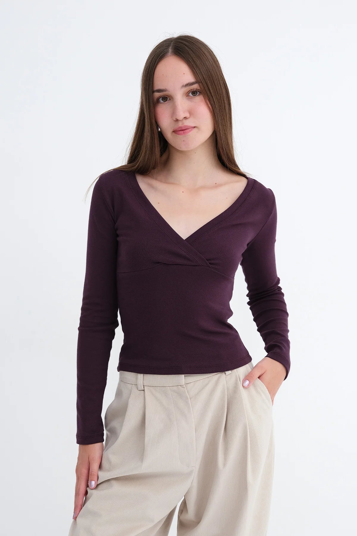 Gardenia_V-Neck-Long-Sleeve-Blouse_addax