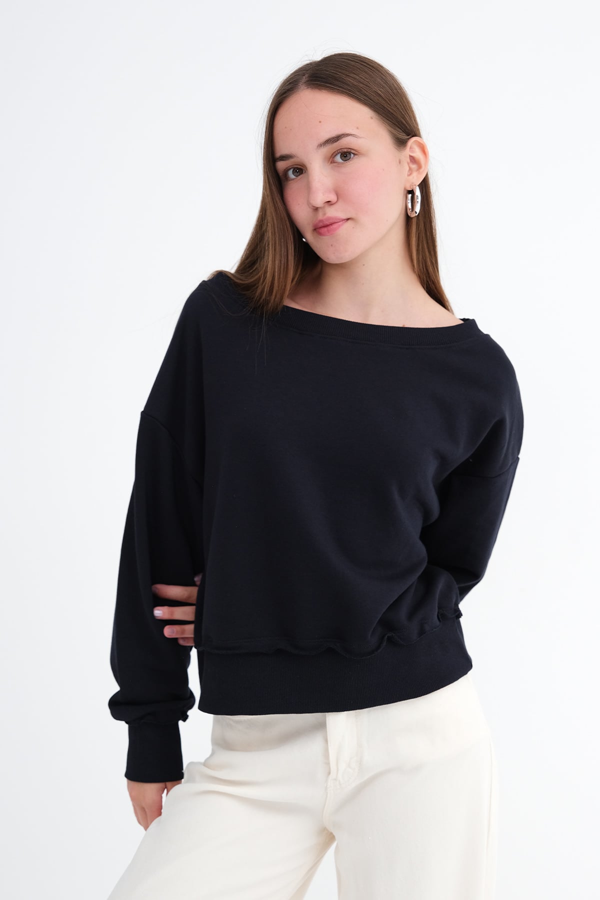 Dark-Night-Blue_Boat-Neck-Sweatshirt-addax