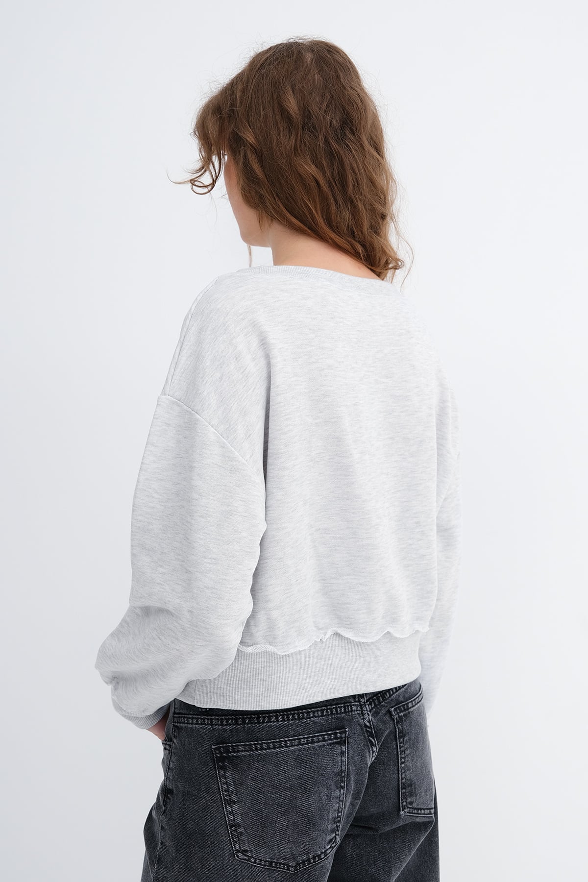 Snow-Melange_Boat-Neck-Sweatshirt-addax