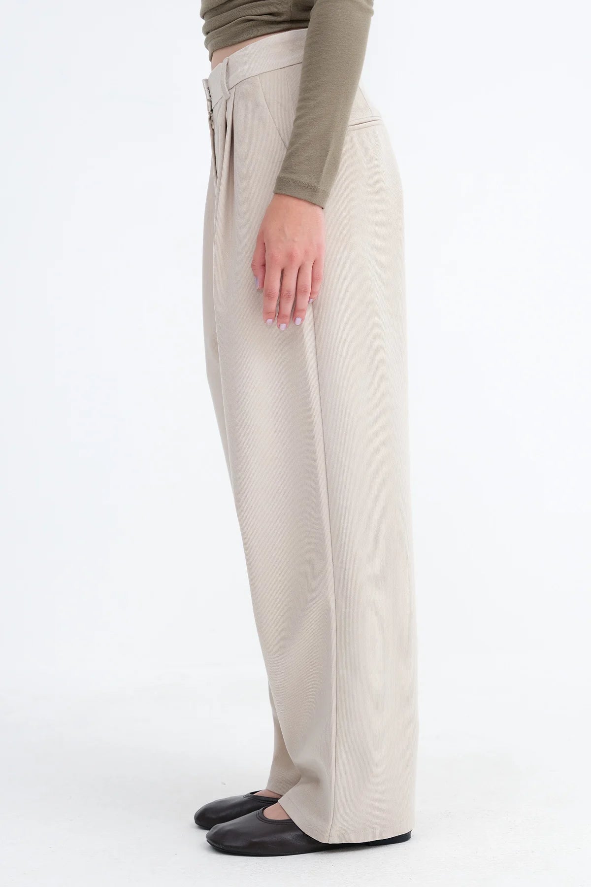 Front Pleated Trousers