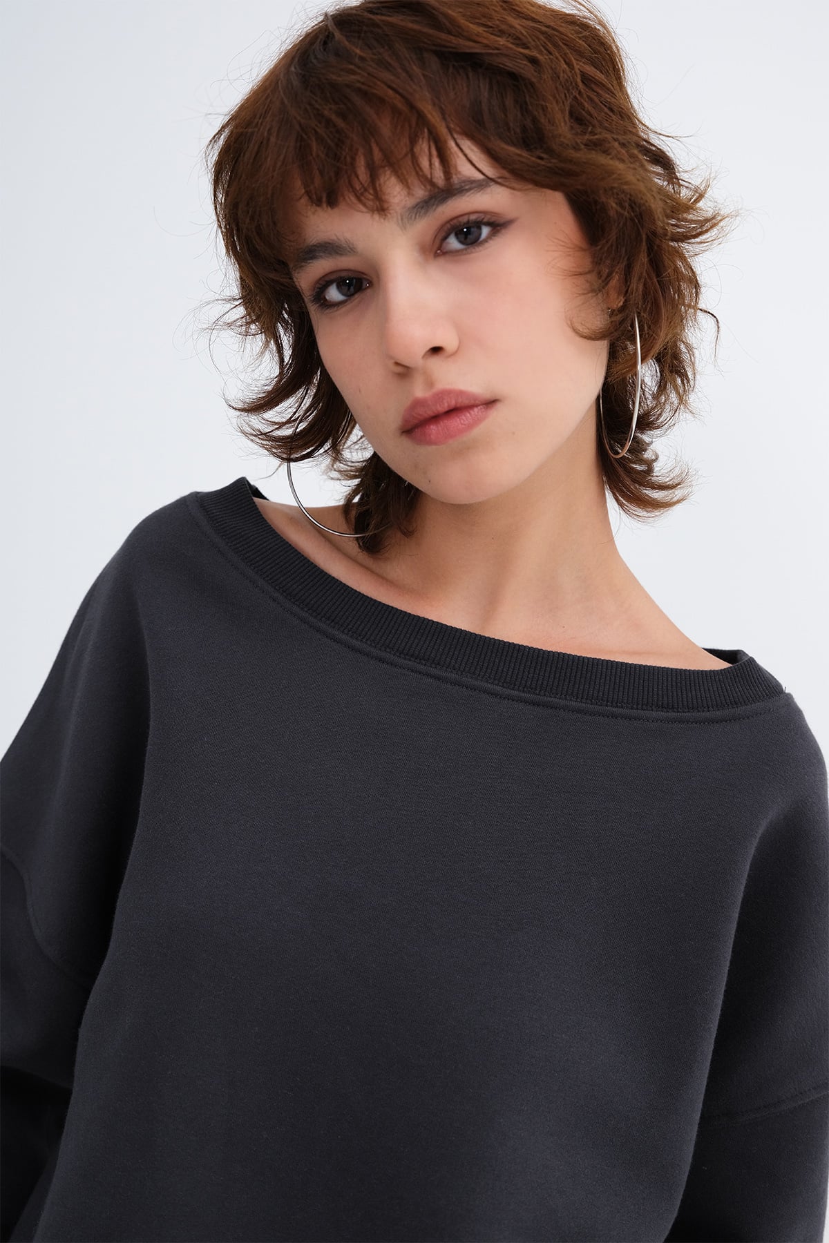 Charcoal_Boat-Neck-Brushed-Sweatshirt-addax