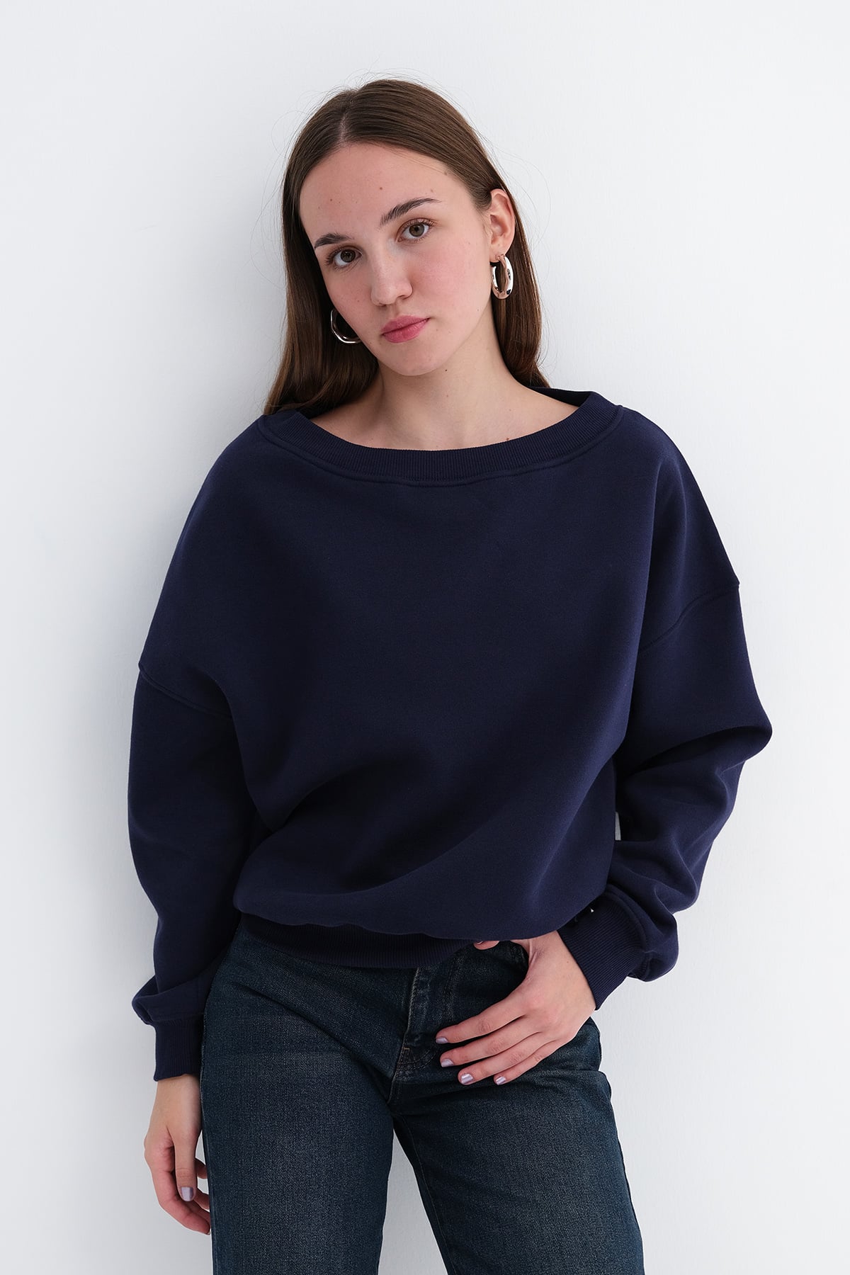 Dark-Night-Blue_Boat-Neck-Brushed-Sweatshirt-addax