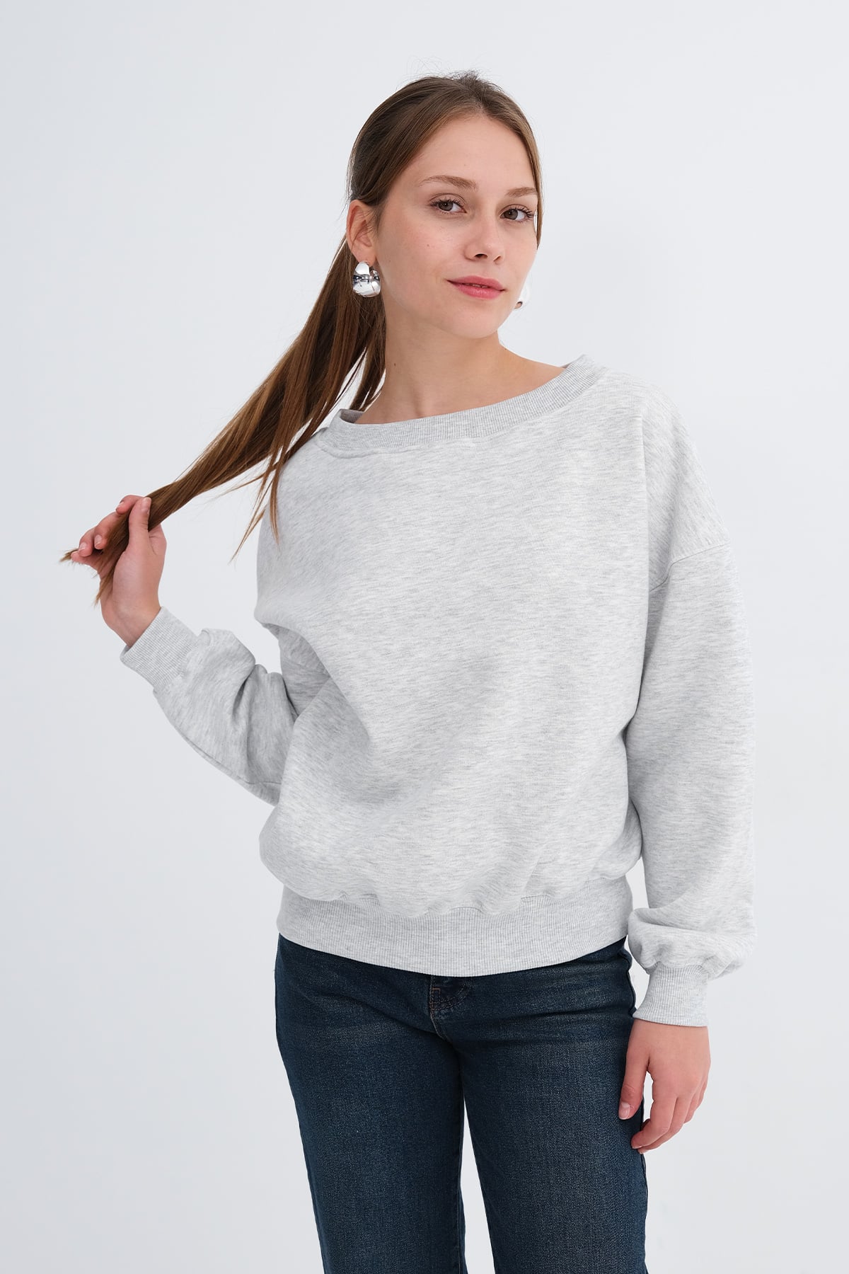 Snow-Melange_Boat-Neck-Brushed-Sweatshirt-addax