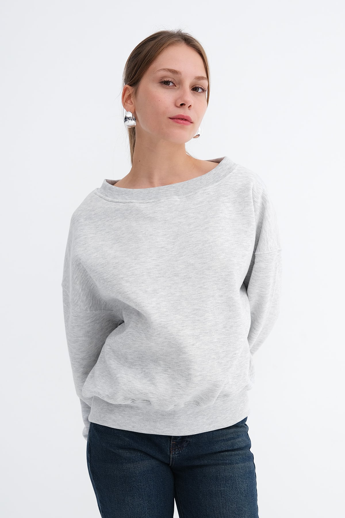 Snow-Melange_Boat-Neck-Brushed-Sweatshirt-addax