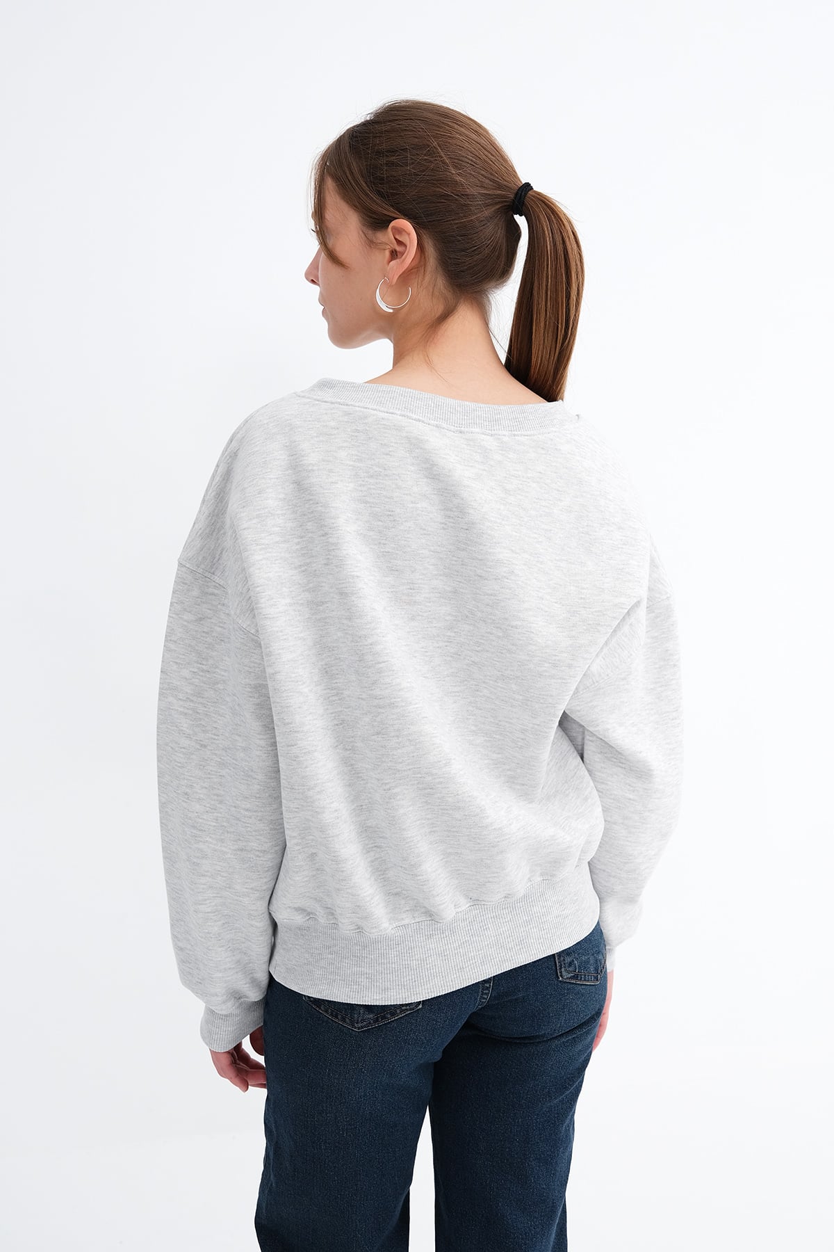 Snow-Melange_Boat-Neck-Brushed-Sweatshirt-addax