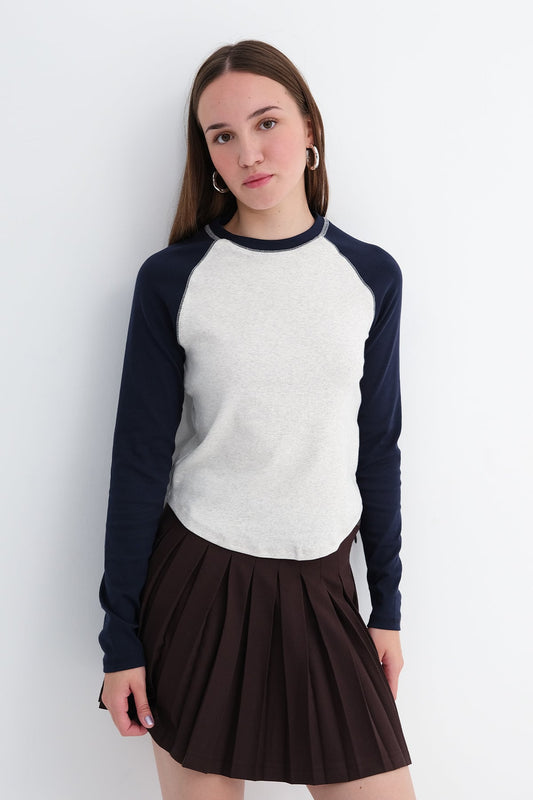 Snow-navy-blue_Crew-Neck-Long-Sleeve-T-Shirt-addax