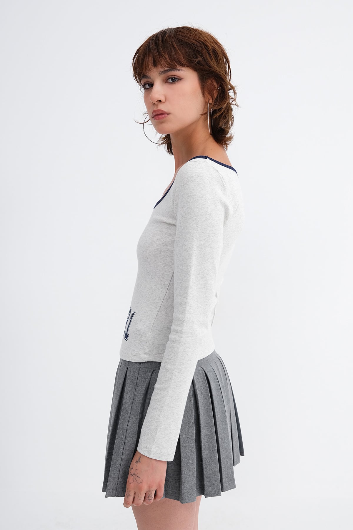 Snow-Melange_Printed-Long-Sleeve-Blouse-addax