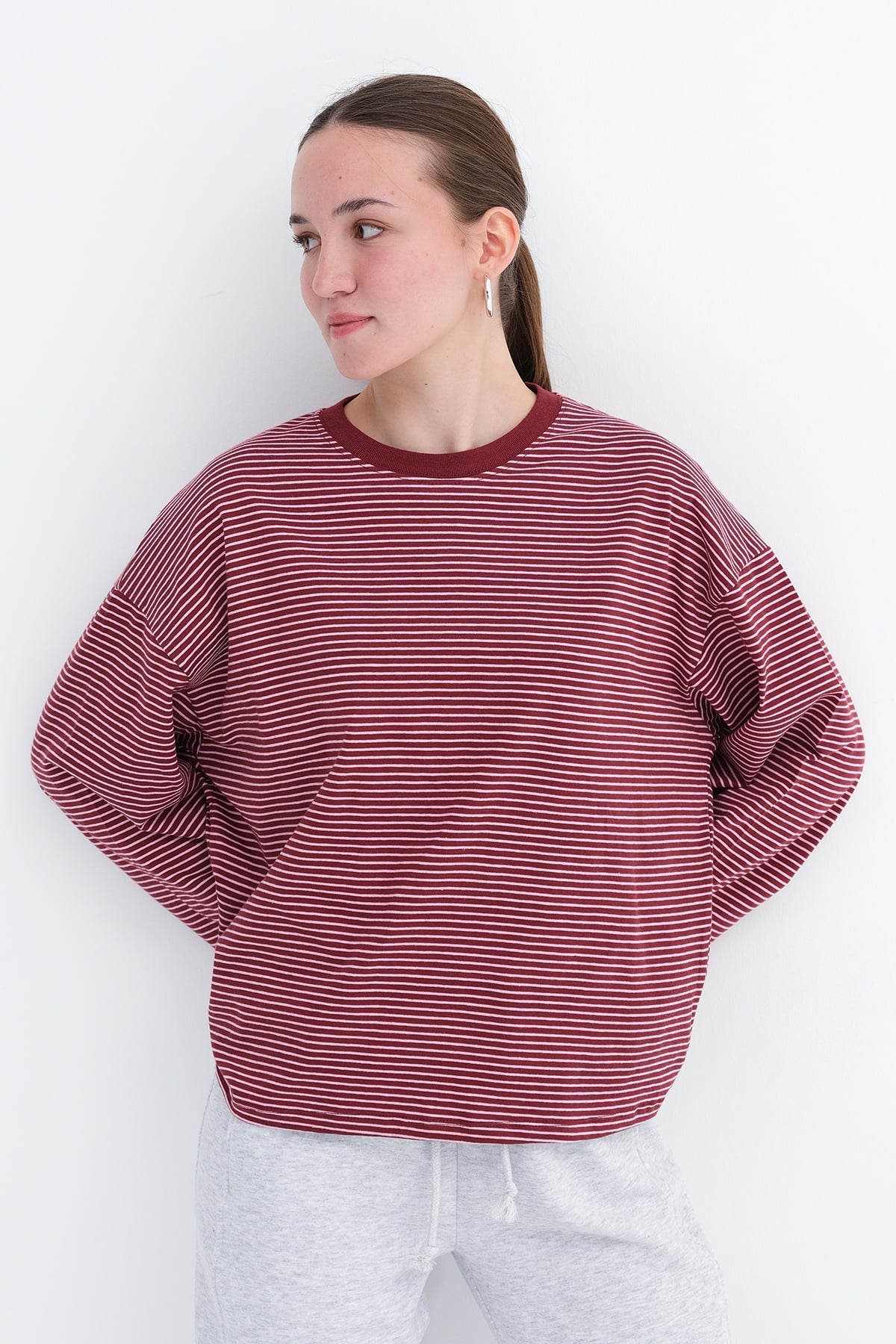 Gardenia_Striped-Long-Sleeve-T-Shirt-addax