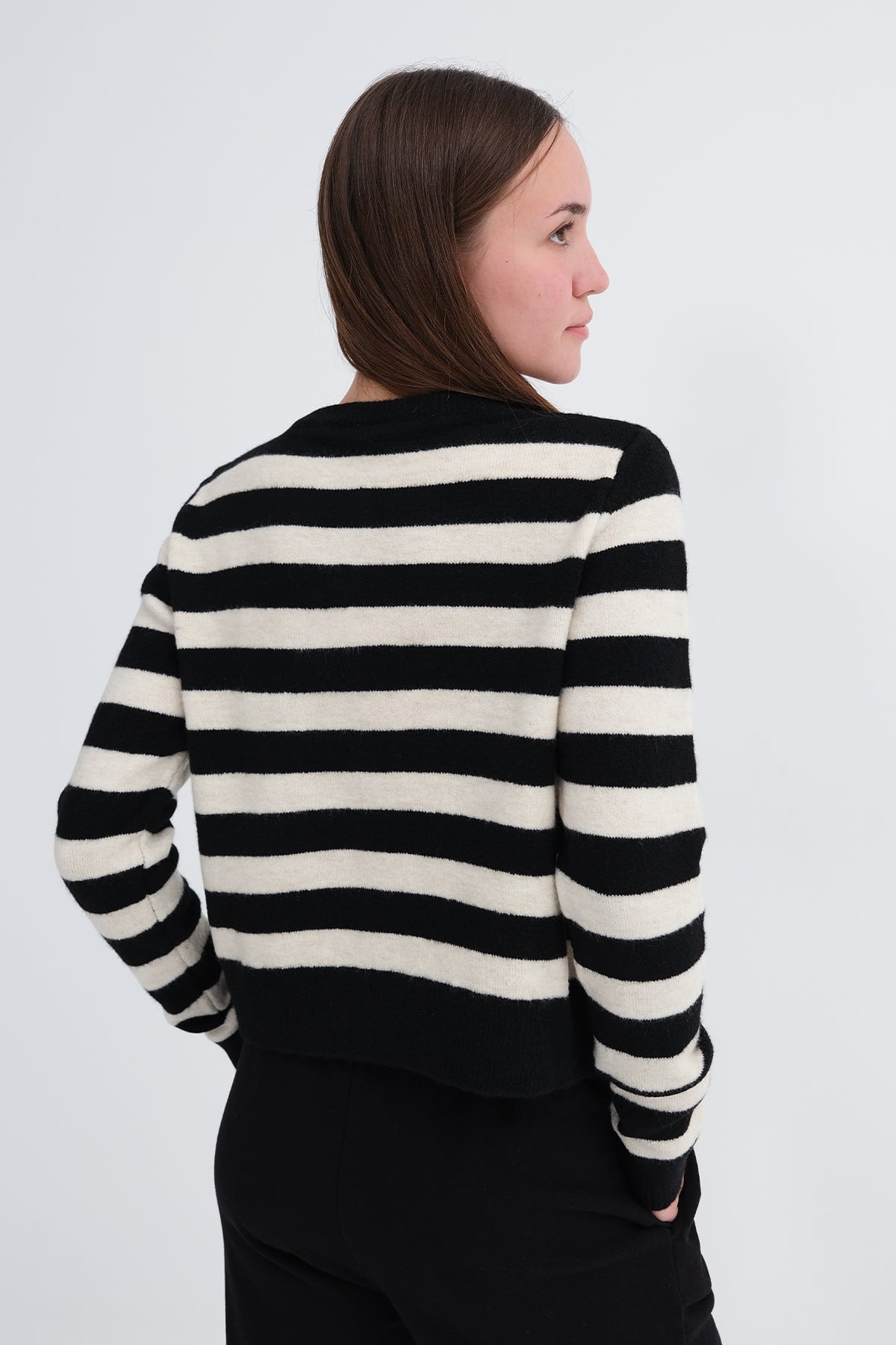 Black---Stone_Striped-Knit-Cardigan-addax