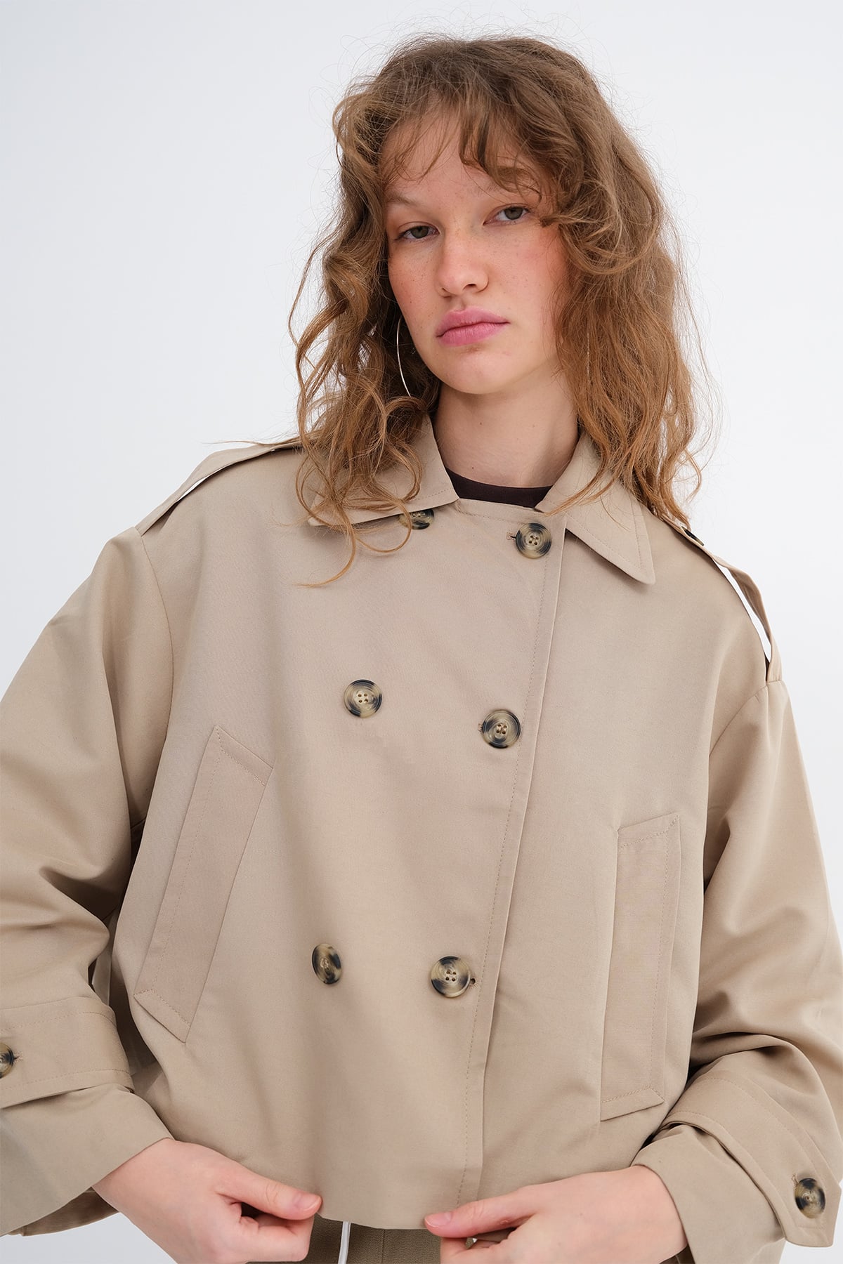 Beige_Button-Up-Short-Trench-Coat-addax