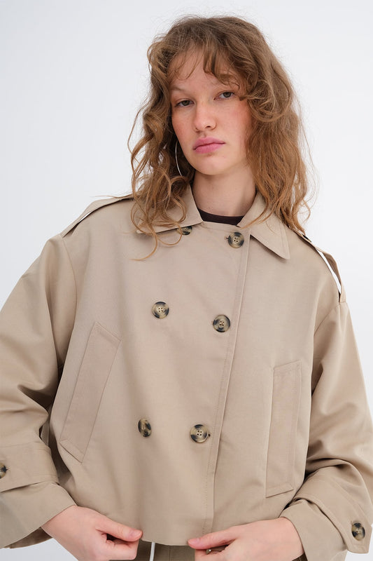 Beige_Button-Up-Short-Trench-Coat-addax