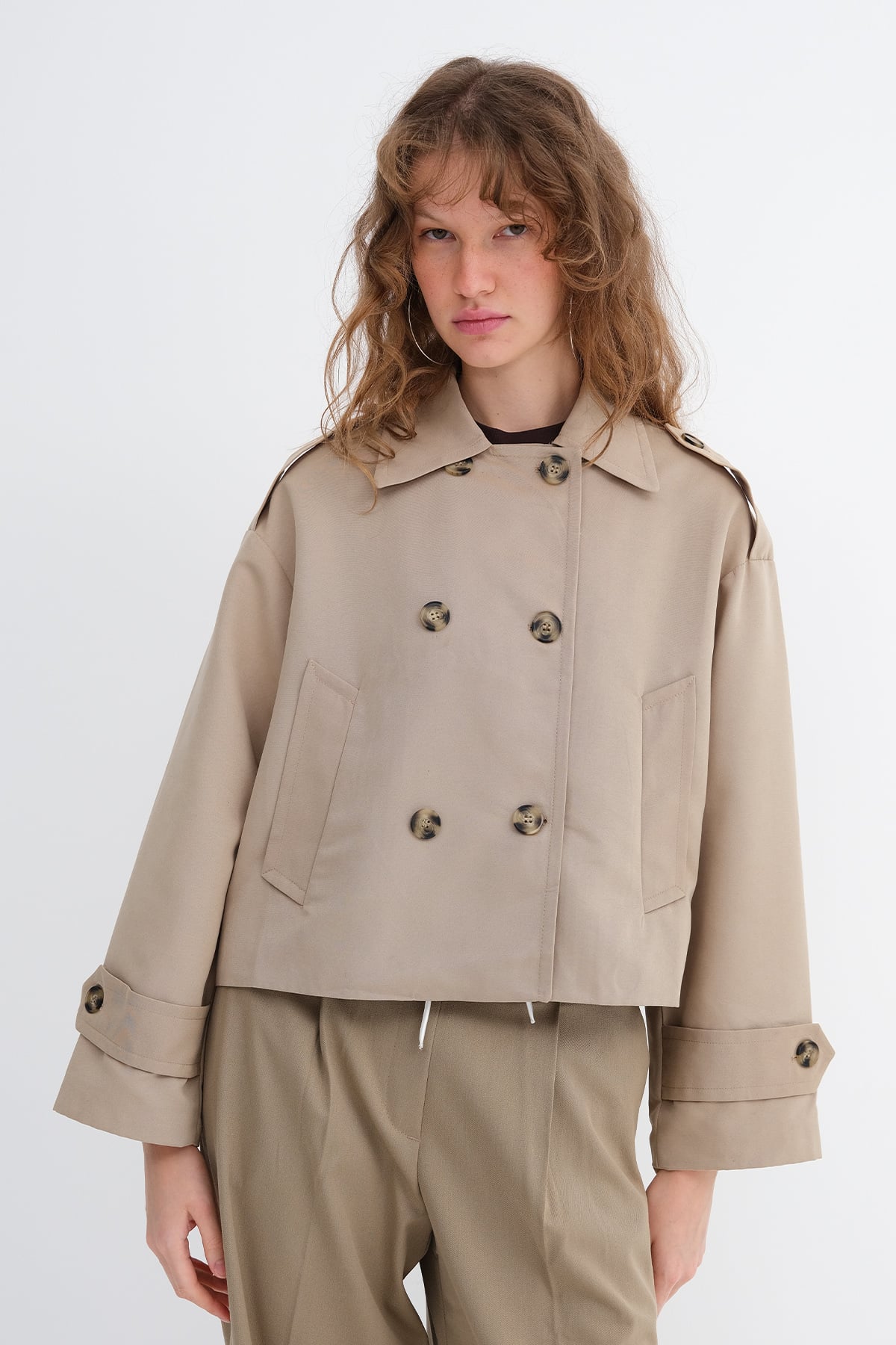 Beige_Button-Up-Short-Trench-Coat-addax