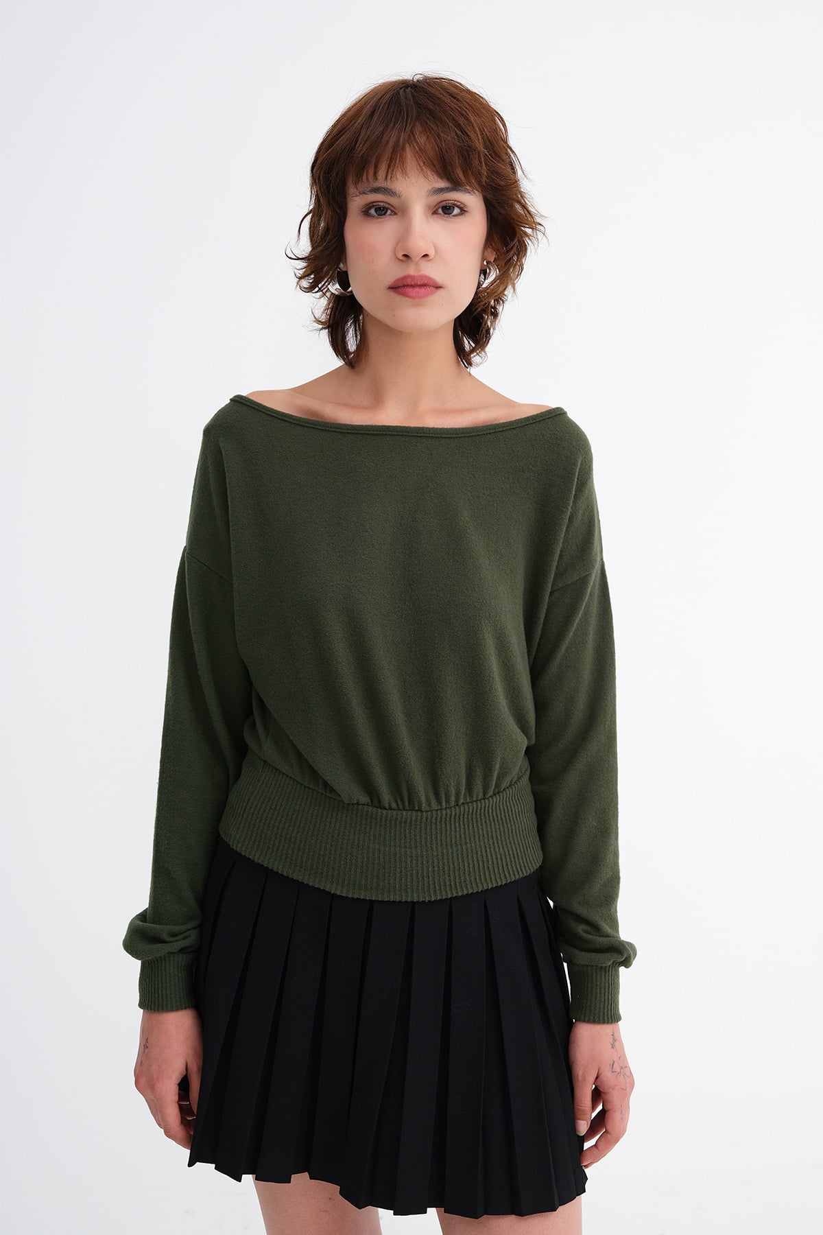 Dark-Green_Long-Sleeved-Modal-Blouse-addax