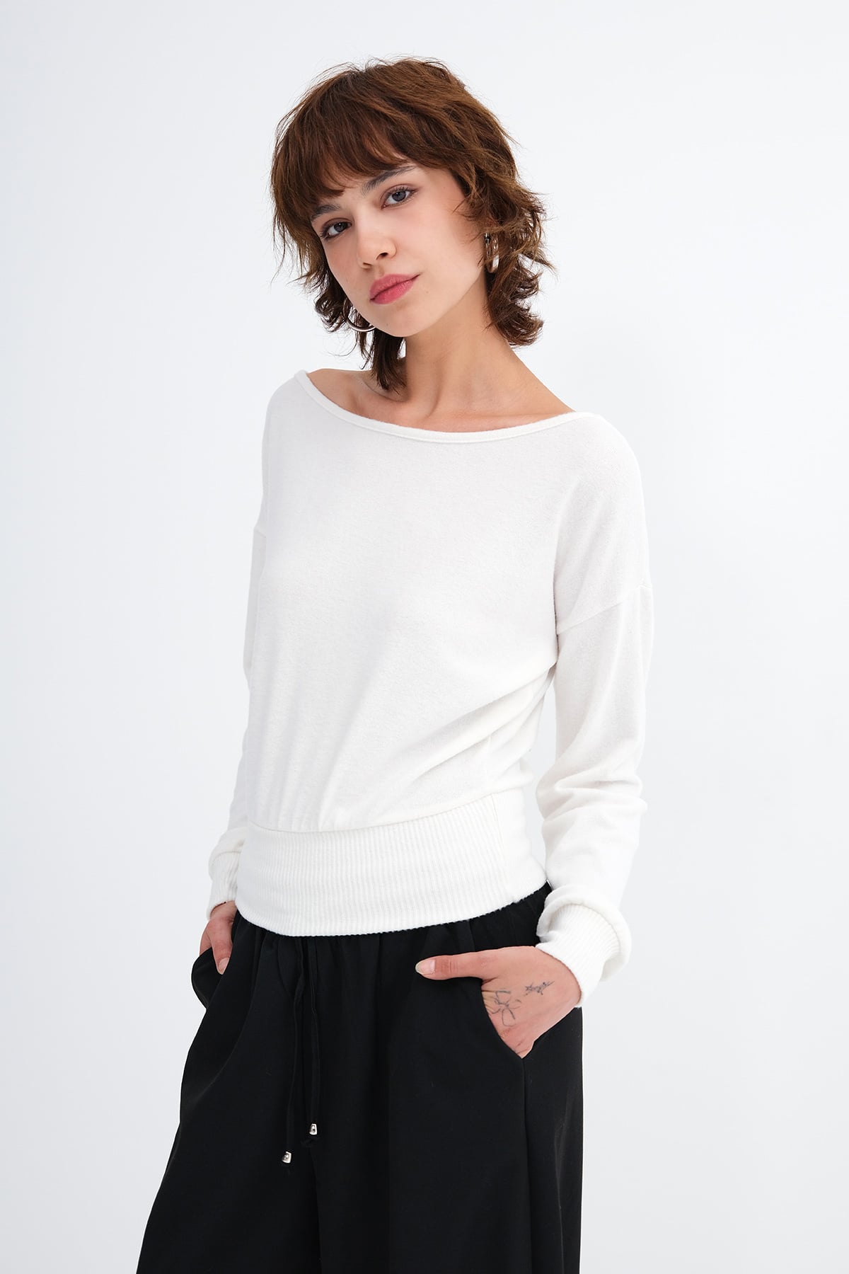 Ecru_Long-Sleeved-Modal-Blouse-addax