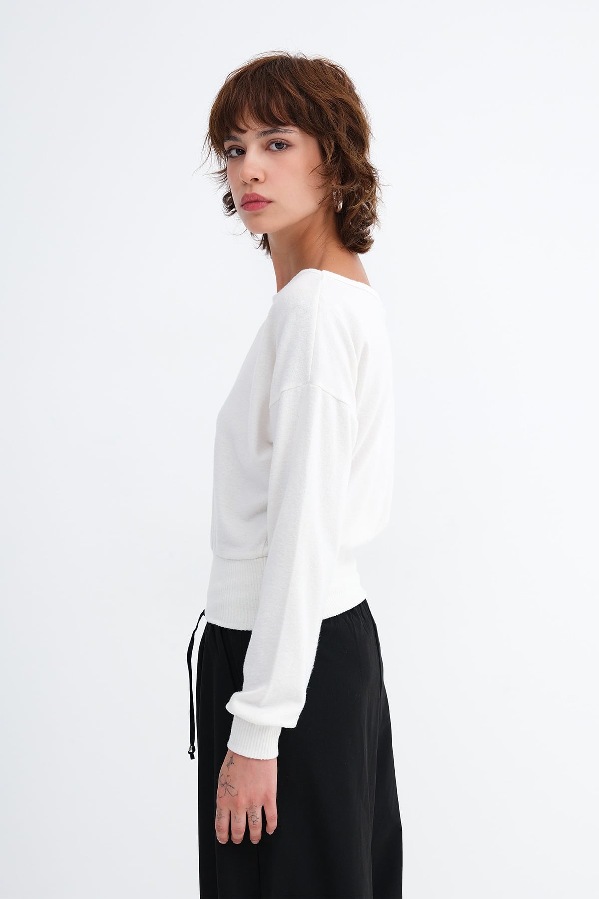 Ecru_Long-Sleeved-Modal-Blouse-addax