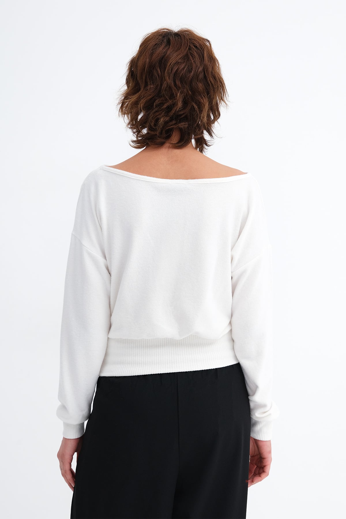 Ecru_Long-Sleeved-Modal-Blouse-addax