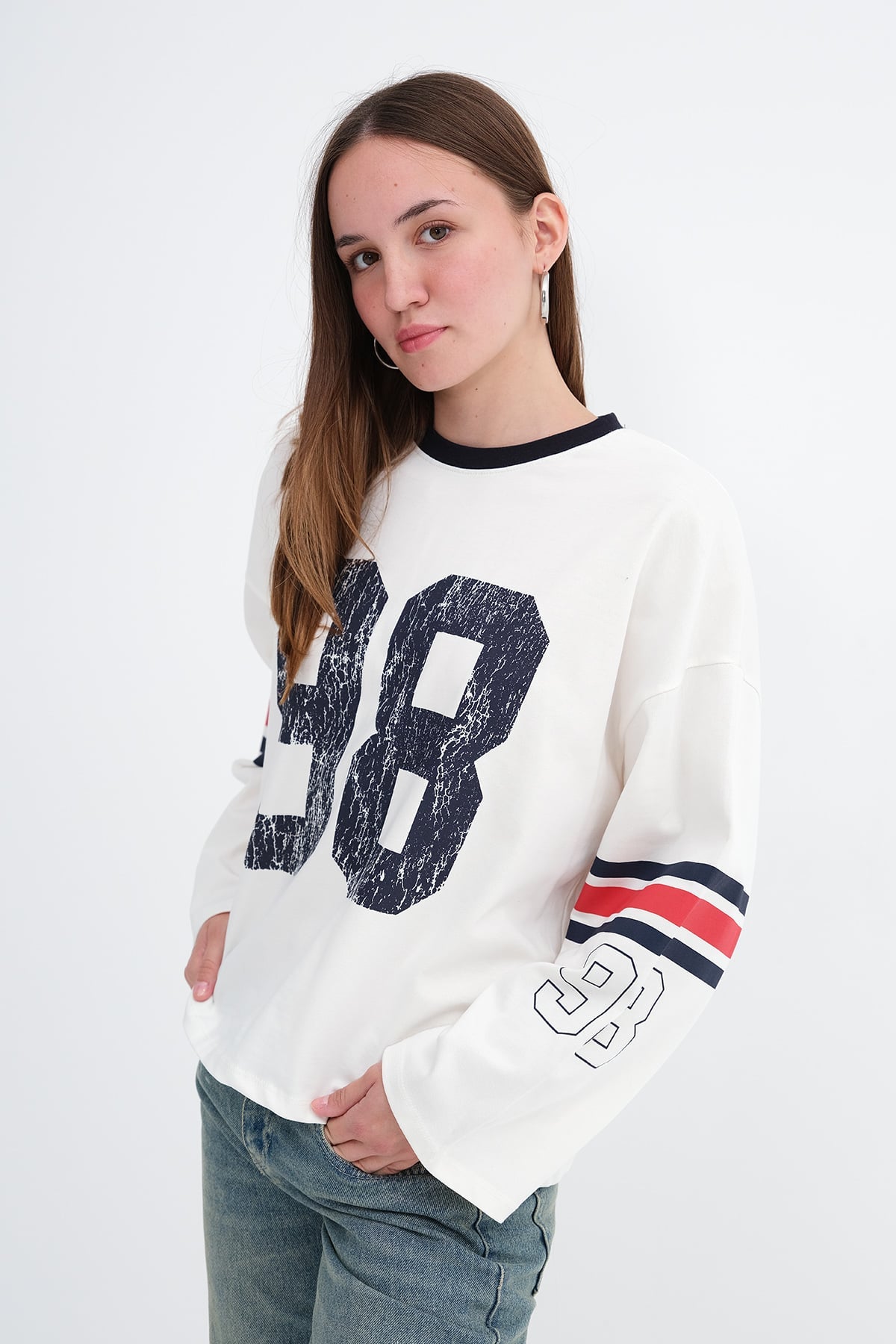 Ecru_Printed-Long-Sleeve-T-shirt-addax
