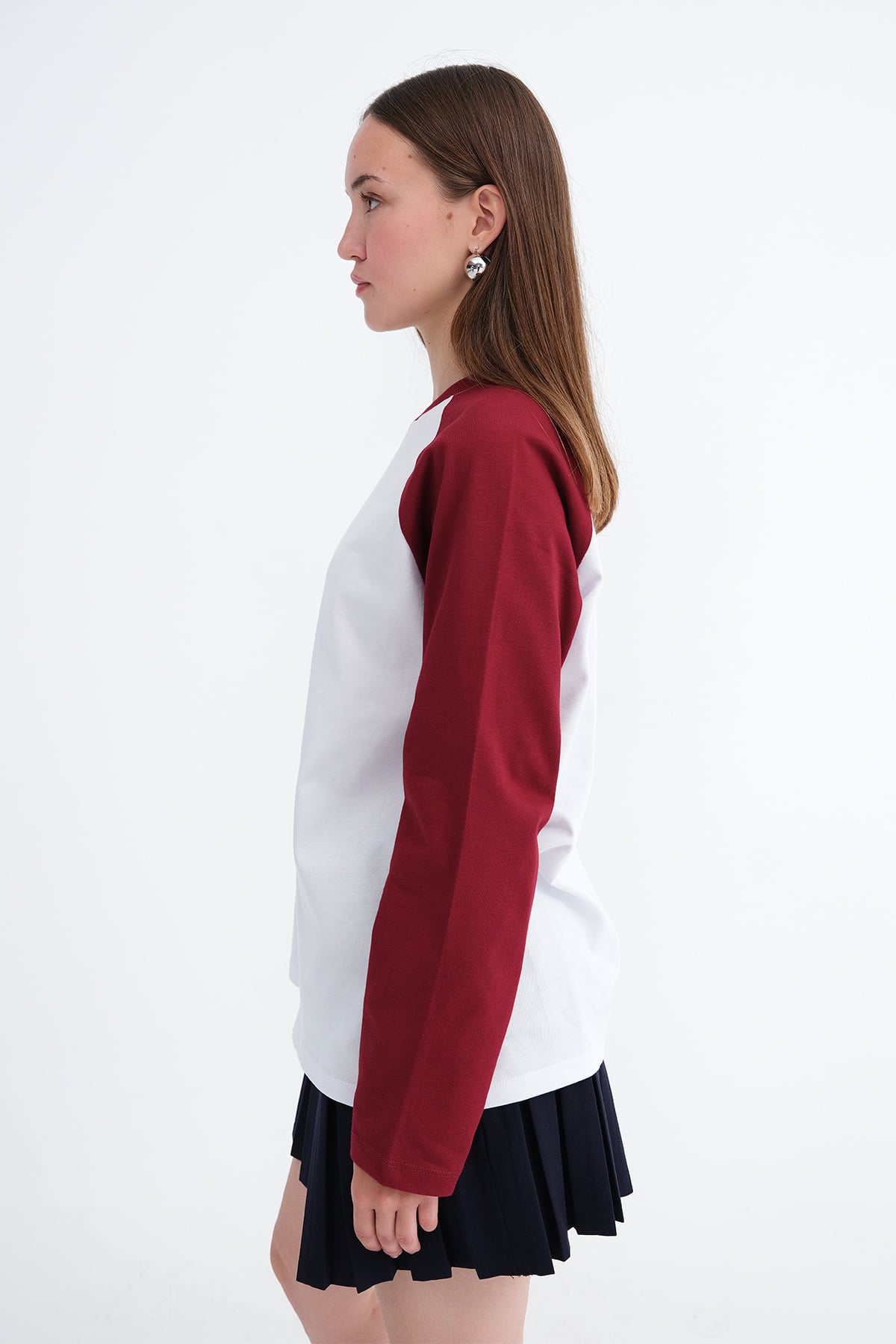 White----Burgundy_Long-Sleeve-T-Shirt-addax