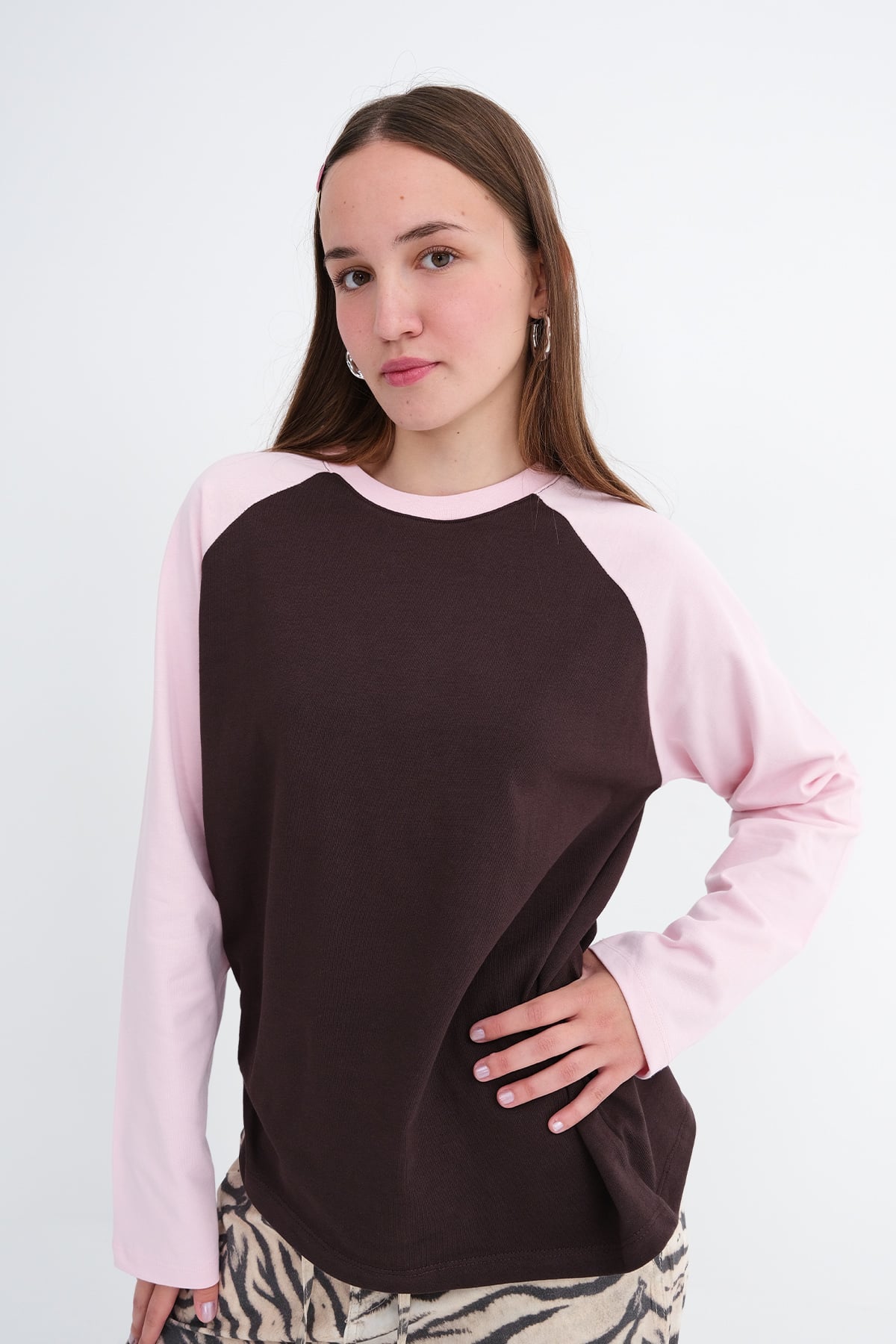 Brown-pink_Long-Sleeve-T-Shirt-addax