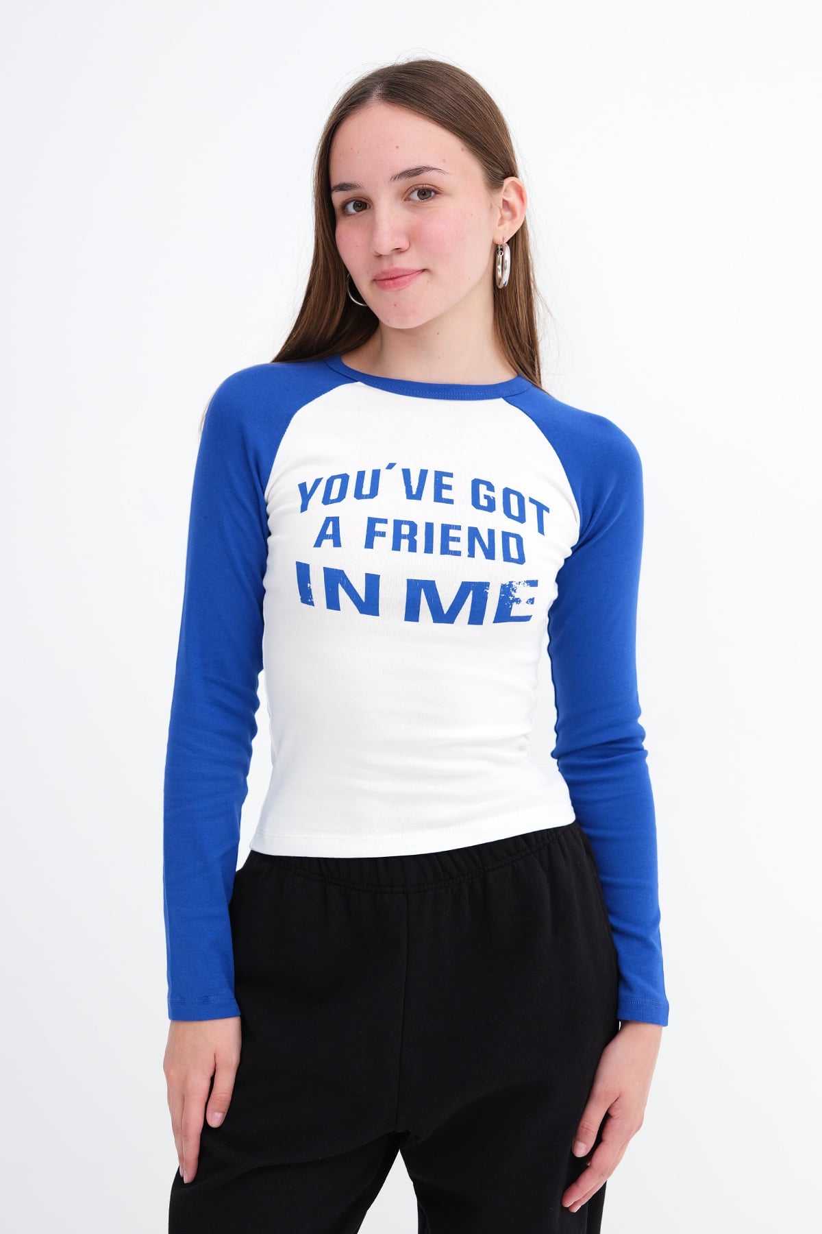 Ecru---Royal-Blue_Printed-Long-Sleeve-T-Shirt-addax